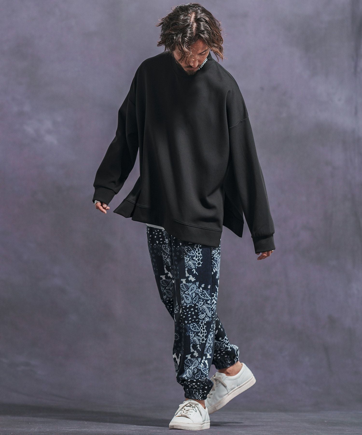 50%OFF【Jih Nunc(ジーヌンク)】ルーズシルエットモックネックポンチ