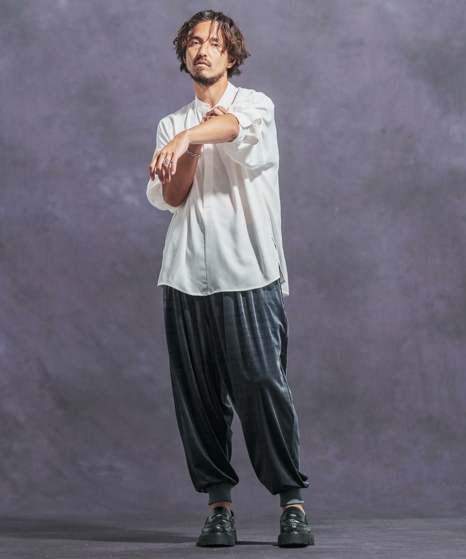 30%OFF【Jih Nunc(ジーヌンク)】スタンドカラー比翼プルオーバーシャツ