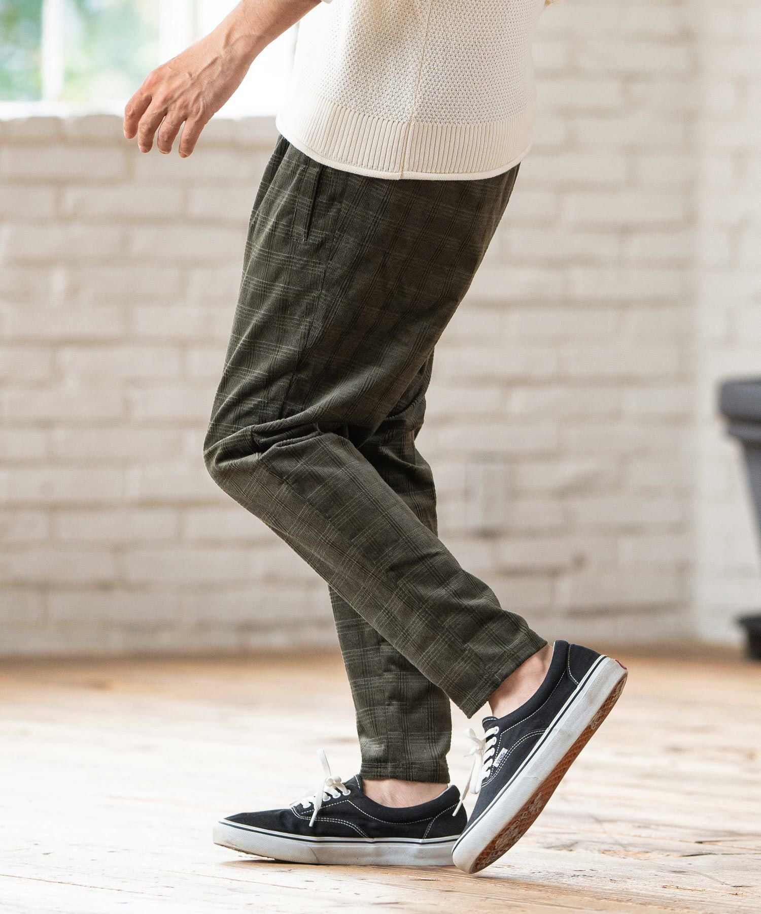 CAMBIO コーデュロイパンツ　メンズ　M　 ウエストゴム　カーキ色　未使用品 50%OFF【CAMBIO(カンビオ)】Vintage Like Stretch Corduroy Wide
