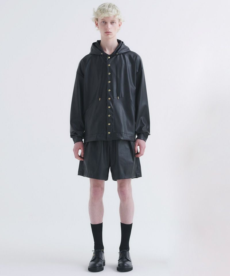 B17597 未使用 クルニ 24AW フェイクレザーボタンフーディブルゾン緑1 B17597 未使用 クルニ 24AW フェイクレザーボタンフーディブルゾン緑1