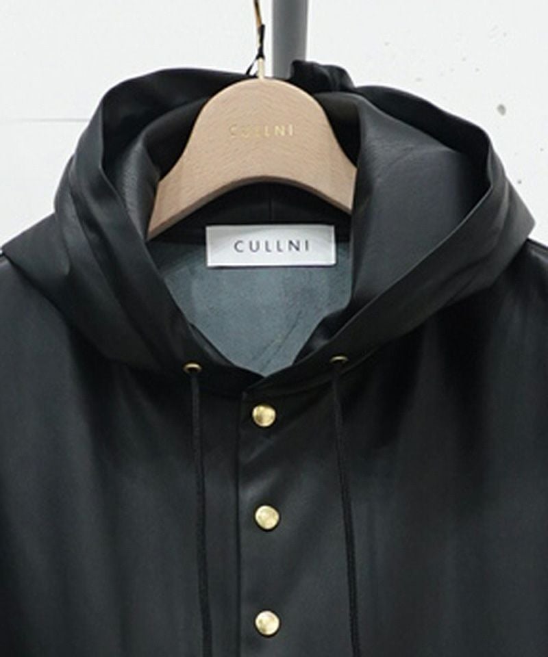 B17597 未使用 クルニ 24AW フェイクレザーボタンフーディブルゾン緑1 B17597 未使用 クルニ 24AW フェイクレザーボタンフーディブルゾン緑1