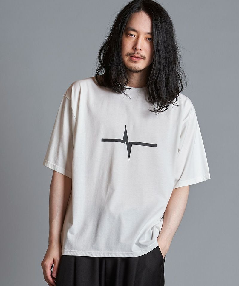50%OFF【NO ID.(ノーアイディー)】ﾛｺﾞﾌﾟﾘﾝﾄC-N-T Tシャツ(855006-008T 