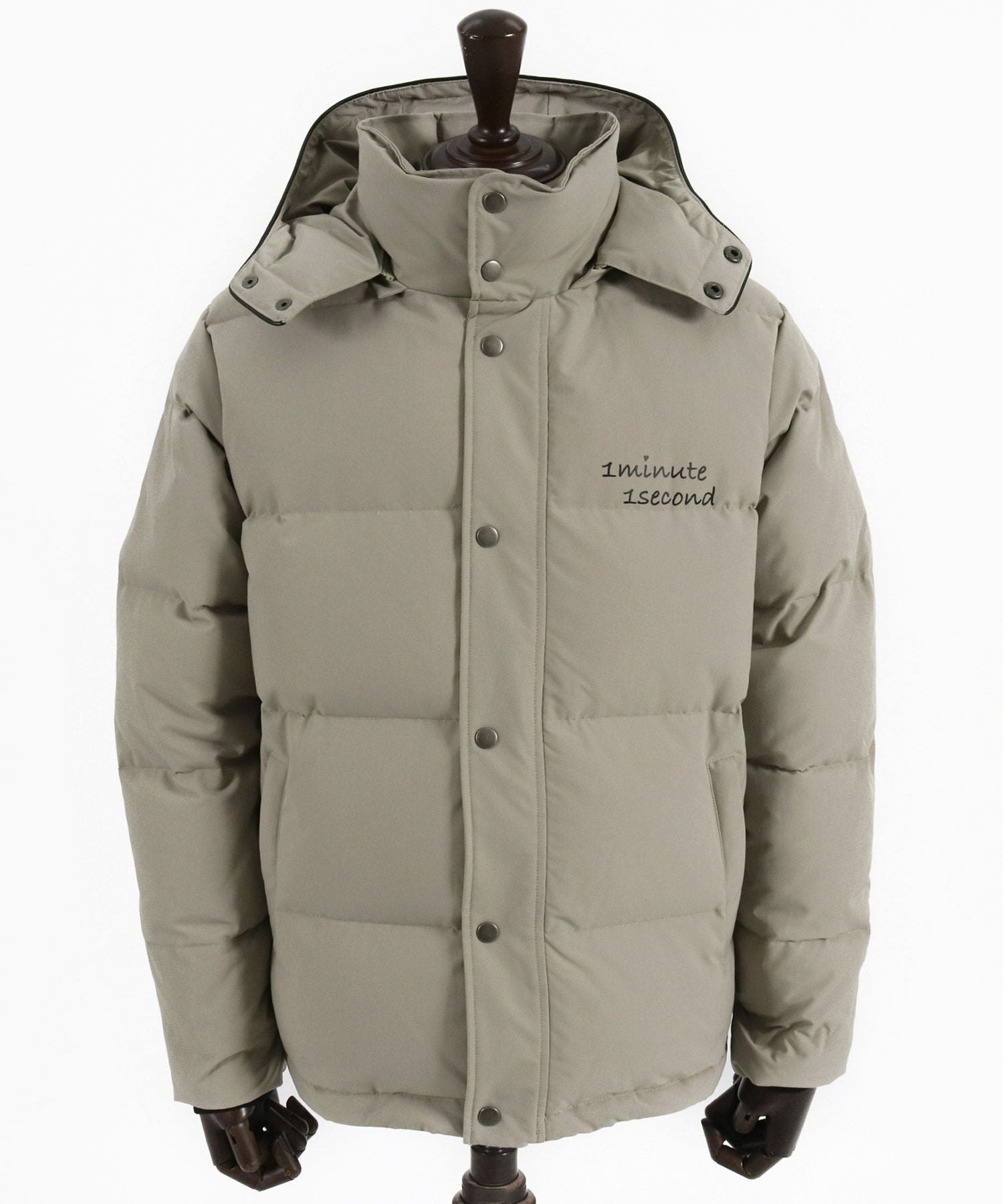 【美品】1MINUTE 1SECOND アウター 30%OFF【1minute 1second(ワンミニットワンセカンド)】1M1S down