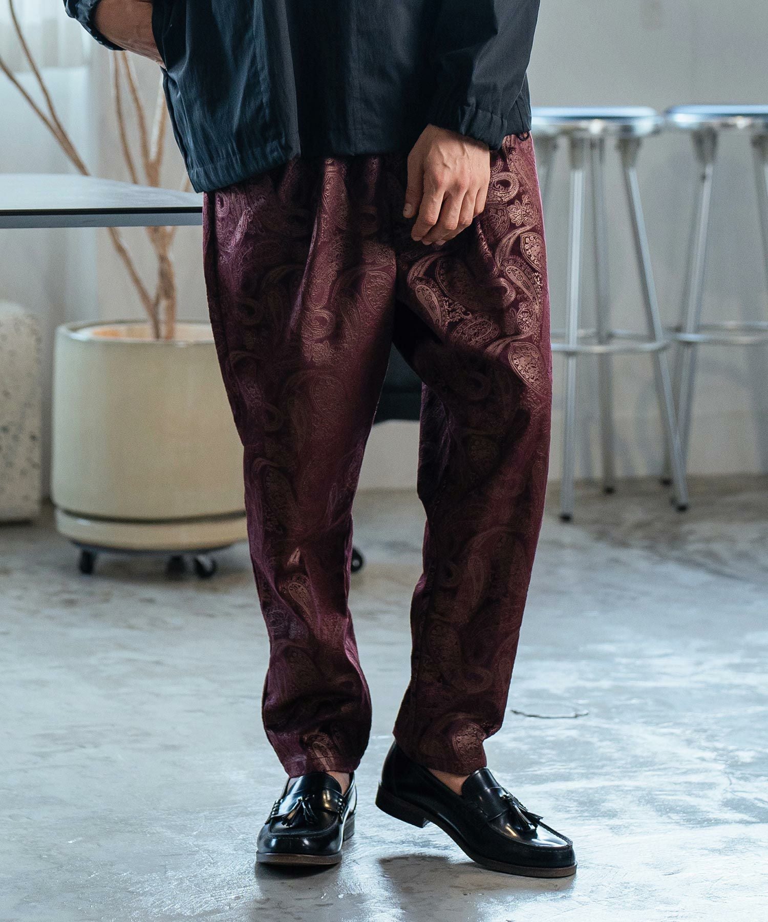 50%OFF【CAMBIO(カンビオ)】Paisley Two Tuck Pants ジョガーパンツ