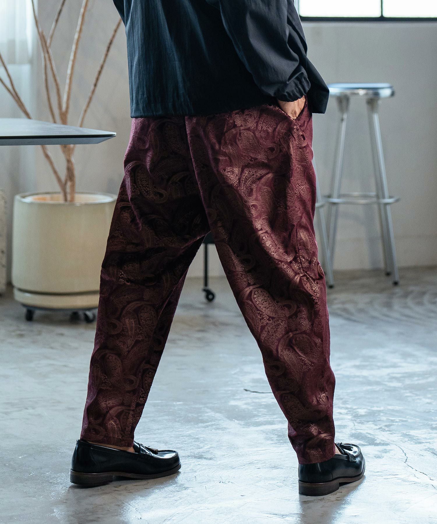 30%OFF【CAMBIO(カンビオ)】Paisley Two Tuck Pants ジョガーパンツ
