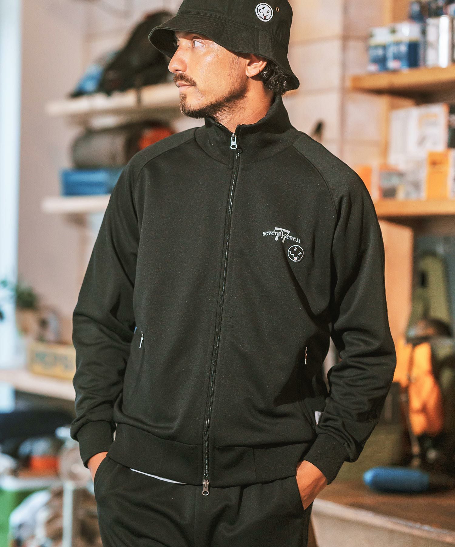 30%OFF【seventy seven(セブンティセブン)】W zip line jersey track