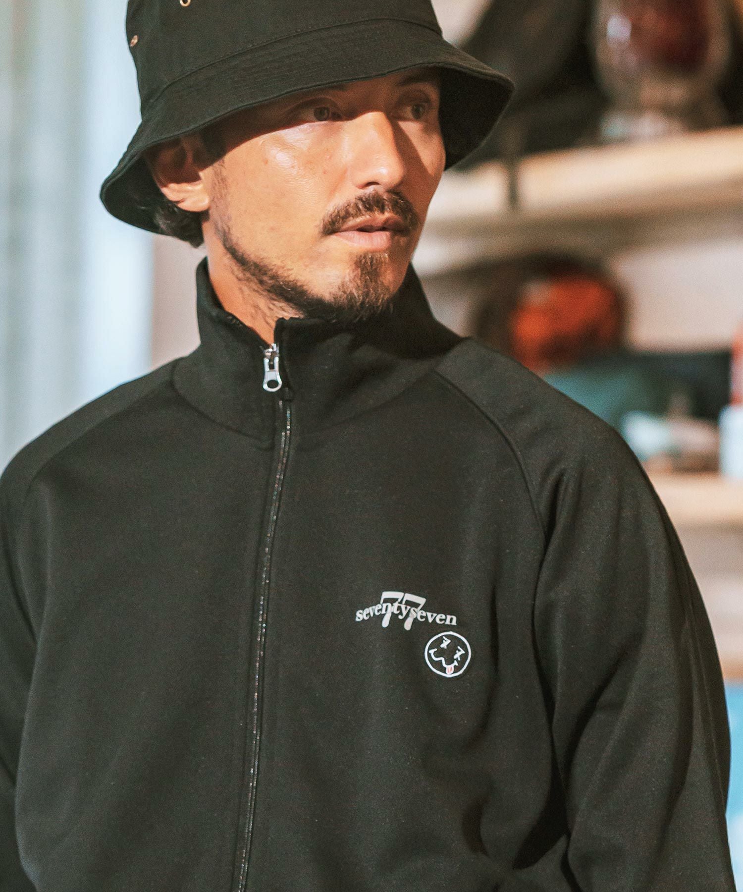 ジャケットMサイズ 30%OFF【seventy seven(セブンティセブン)】W zip line jersey track