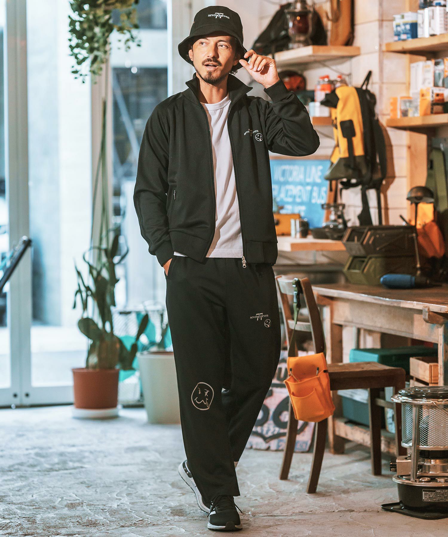 30%OFF【seventy seven(セブンティセブン)】 line jersey long pants