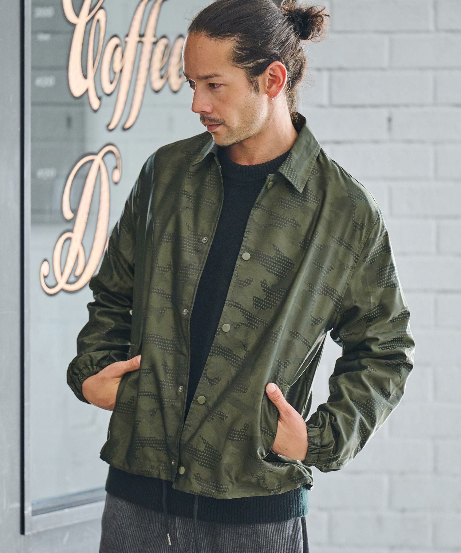 70%OFF【CAMBIO(カンビオ)】カモフラージュ柄×スター柄コーチ