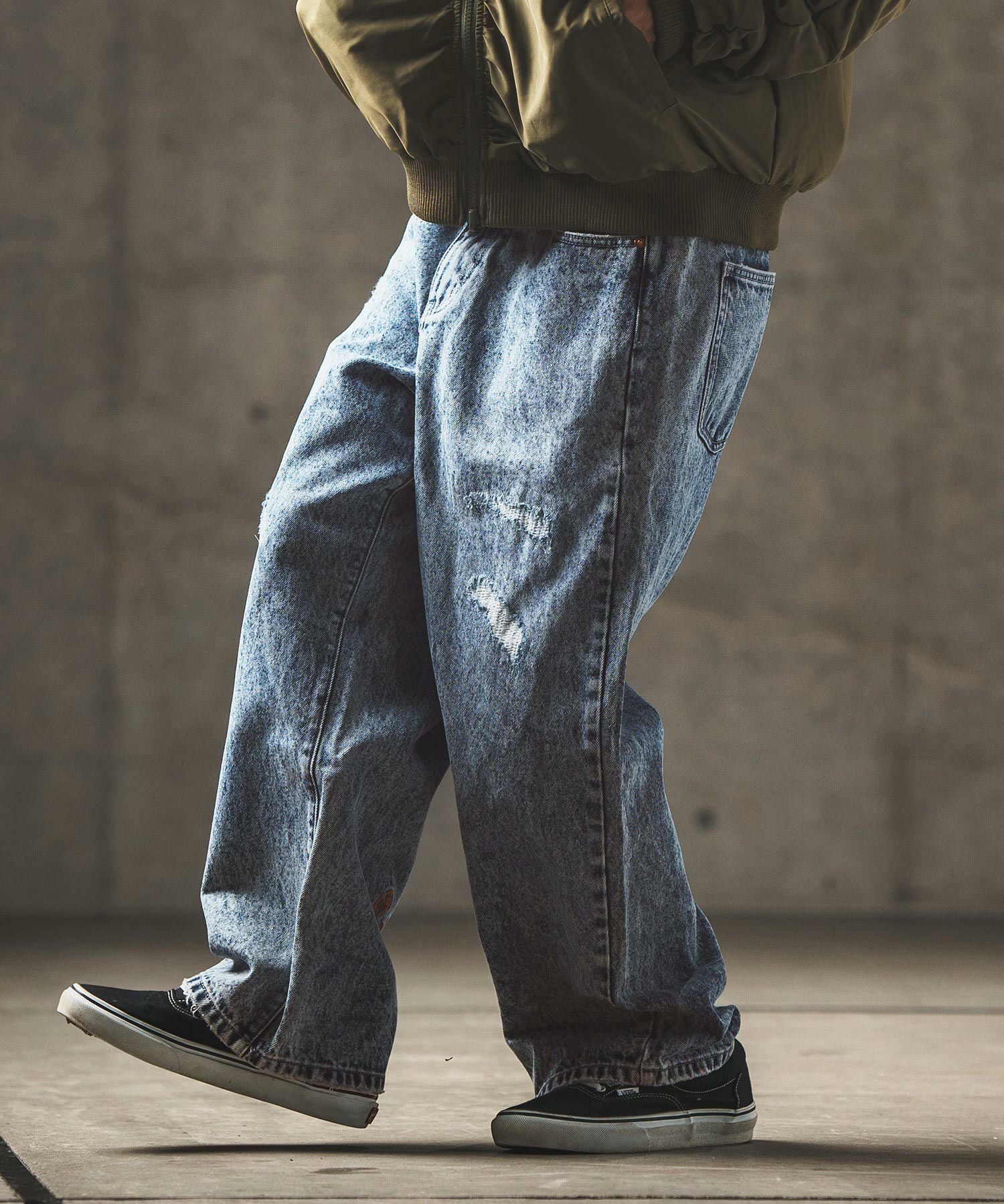 50%OFF【GLIMCLAP(グリムクラップ)】Chemical processing denim wide