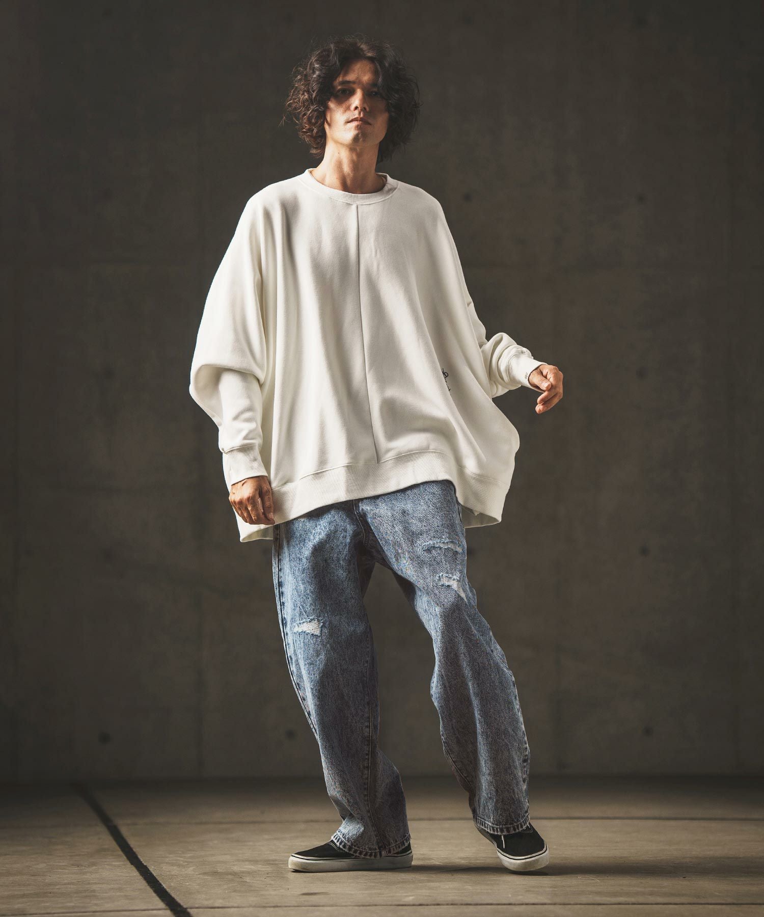 50%OFF【GLIMCLAP(グリムクラップ)】Chemical processing denim wide