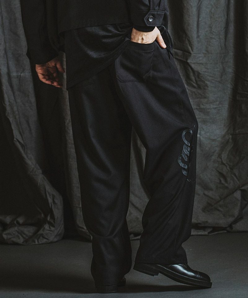 60%OFF【NO ID.(ノーアイディー)】ｲｰｼﾞｰﾜｲﾄﾞｽ-ﾍﾞﾆｱﾄﾗｳｻﾞｰｽﾞ パンツ