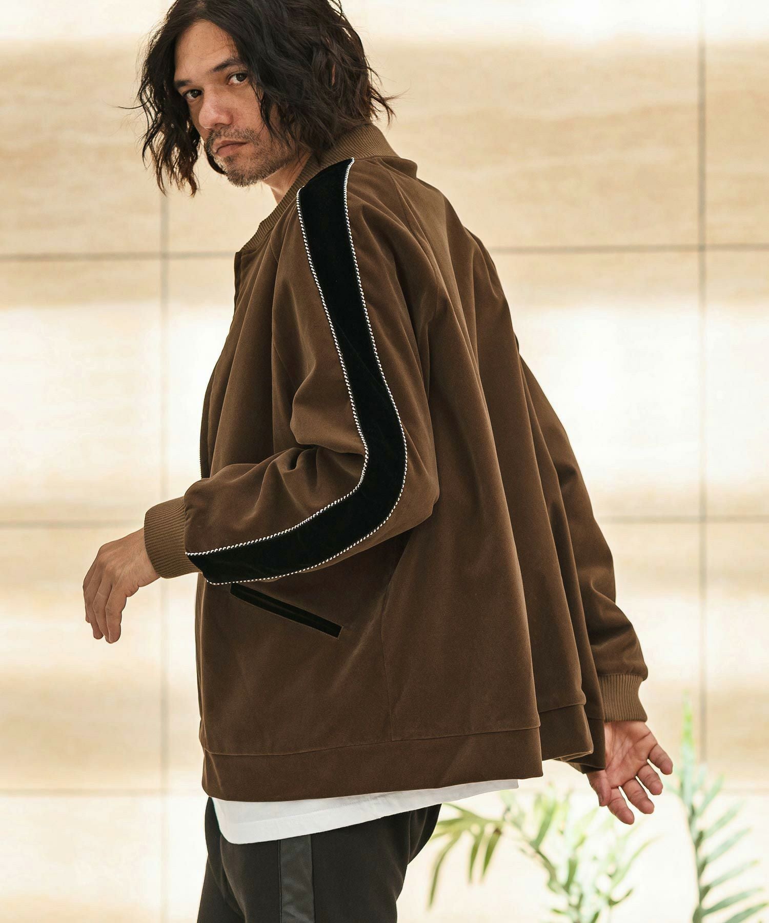 50%OFF【CAMBIO(カンビオ)】ポリストレッチツイルZIPパーカー | CAMBIO