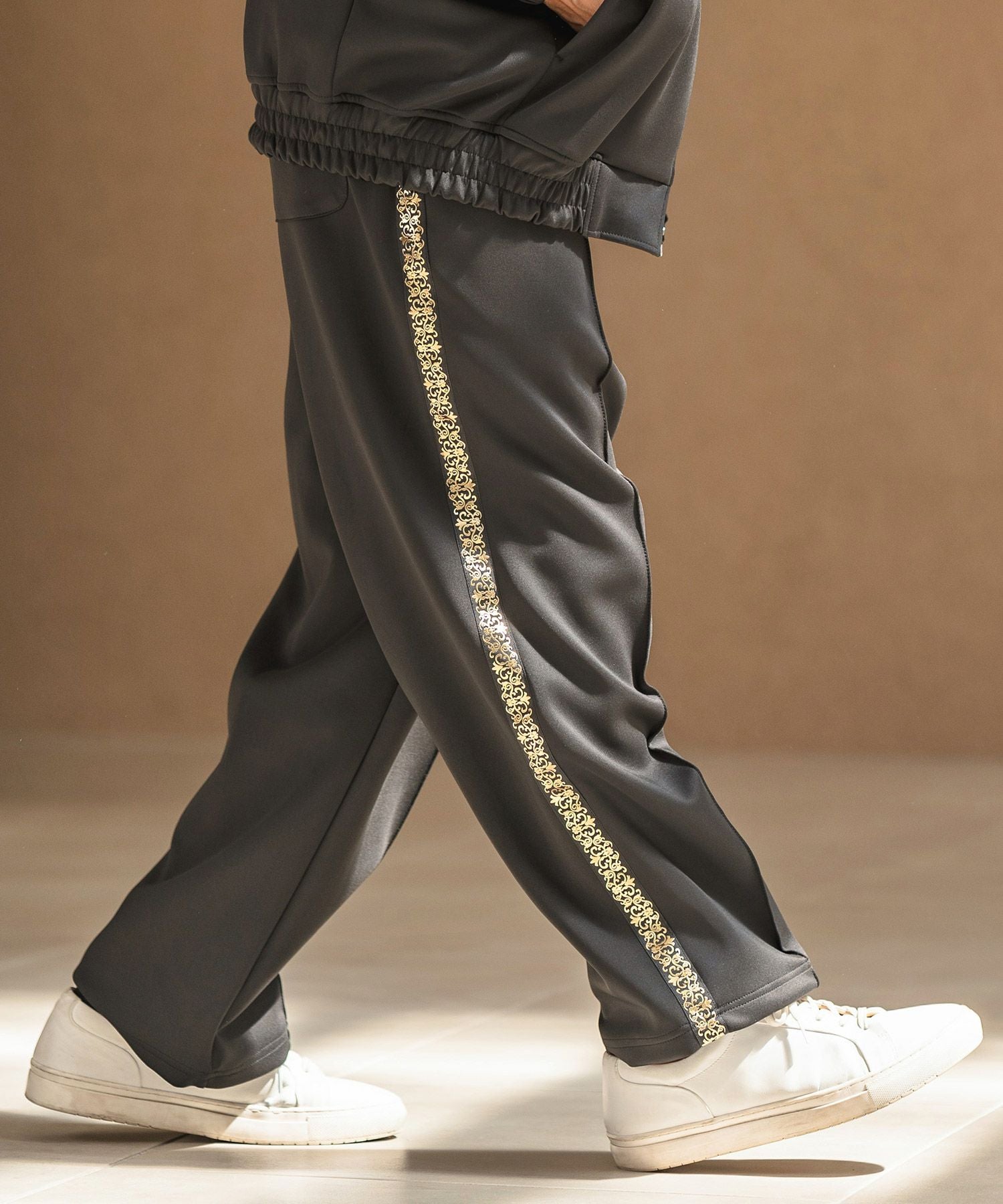 50%OFF【CAMBIO(カンビオ)】Cardboard Knit SideLine Track Pants