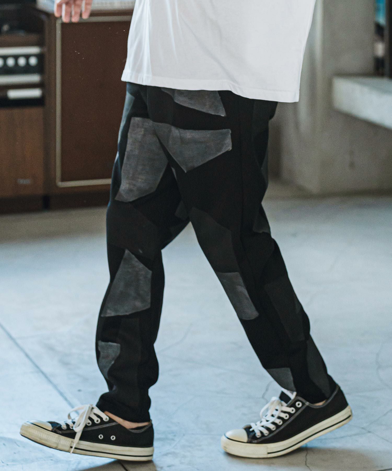 30%OFF【CAMBIO(カンビオ)】 Patchwork Print Cardboard Knit Jogger