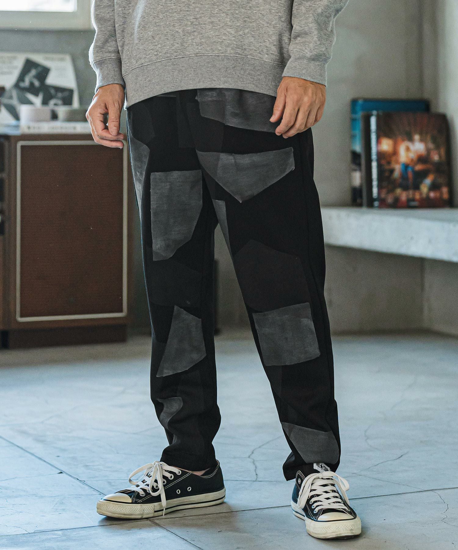 30%OFF【CAMBIO(カンビオ)】 Patchwork Print Cardboard Knit Jogger