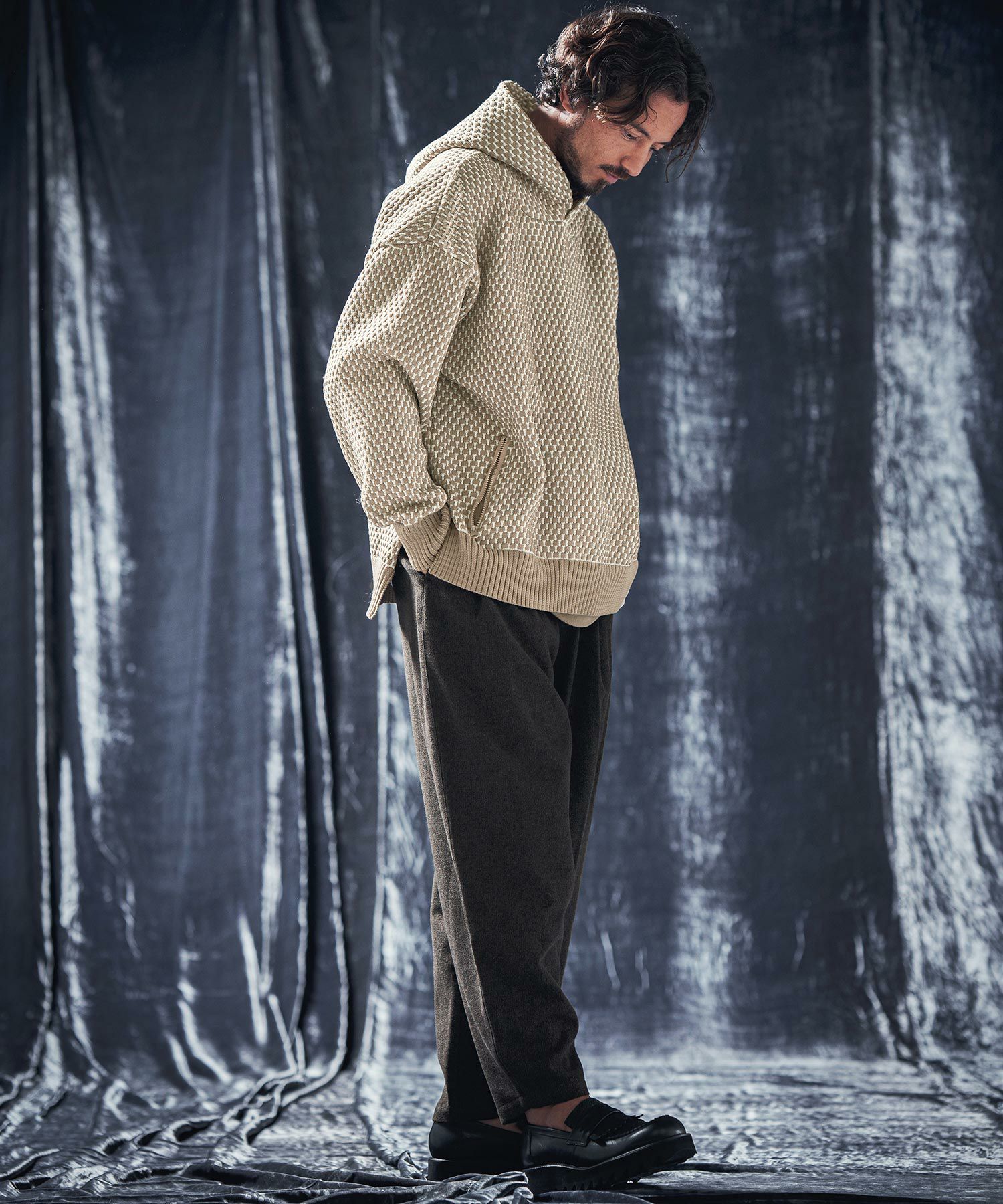 ANGENEHM(アンゲネーム)】Light yarn color scheme waffle knit hoodie