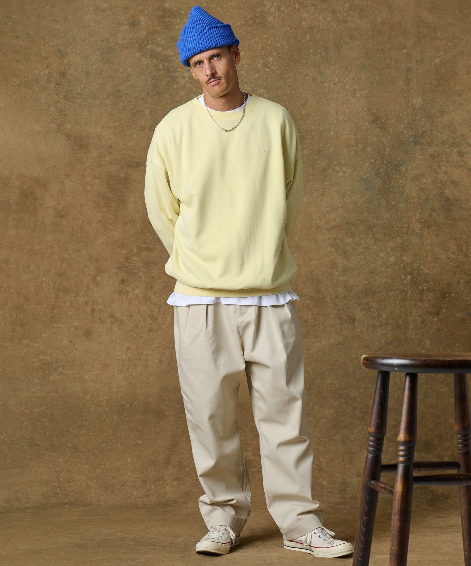 THEOREM(セオレム)】One Point Emb Pigment Laidback Sweatshirt