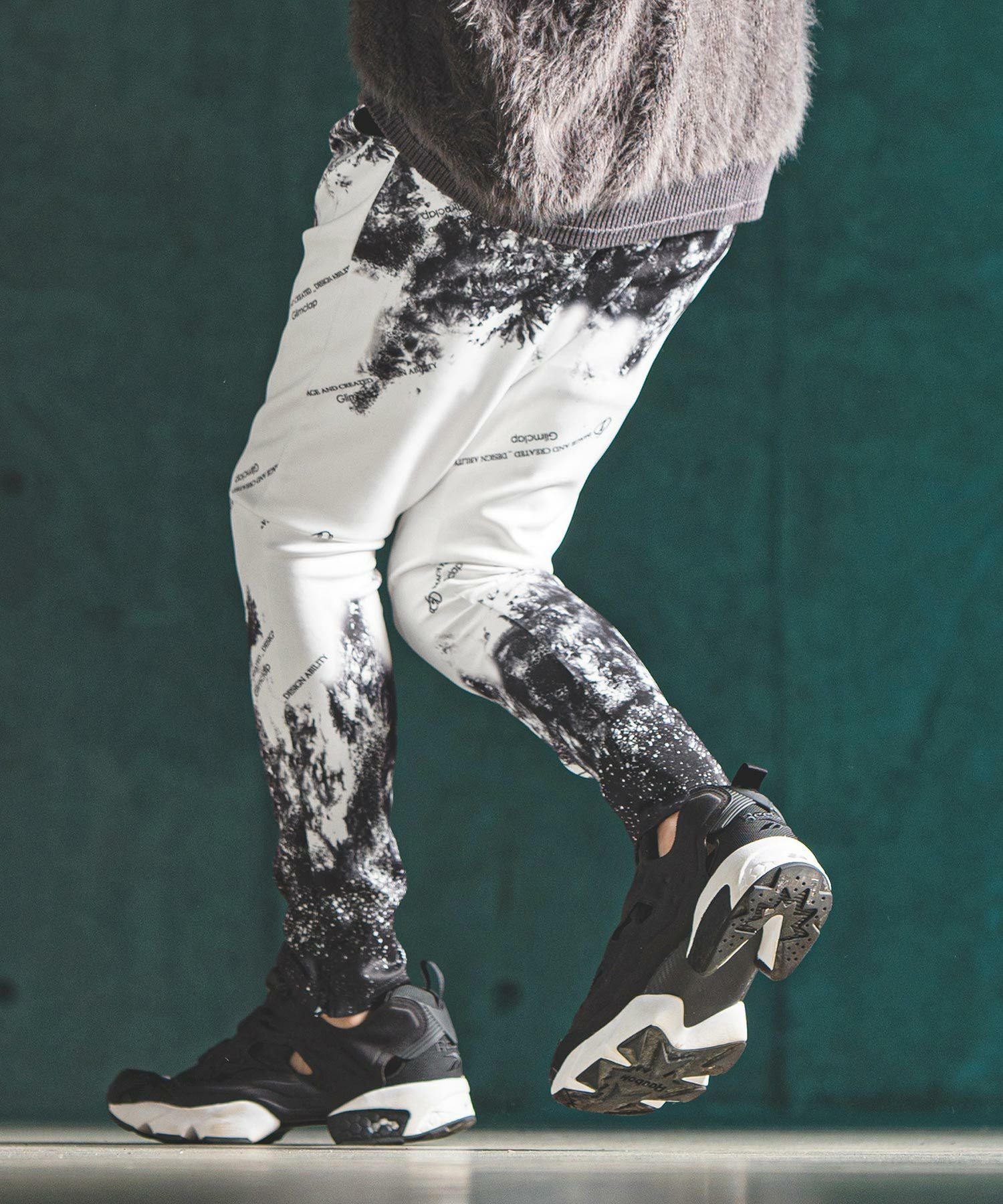 30%OFF【GLIMCLAP(グリムクラップ)】 Tight fit track pants -graphic