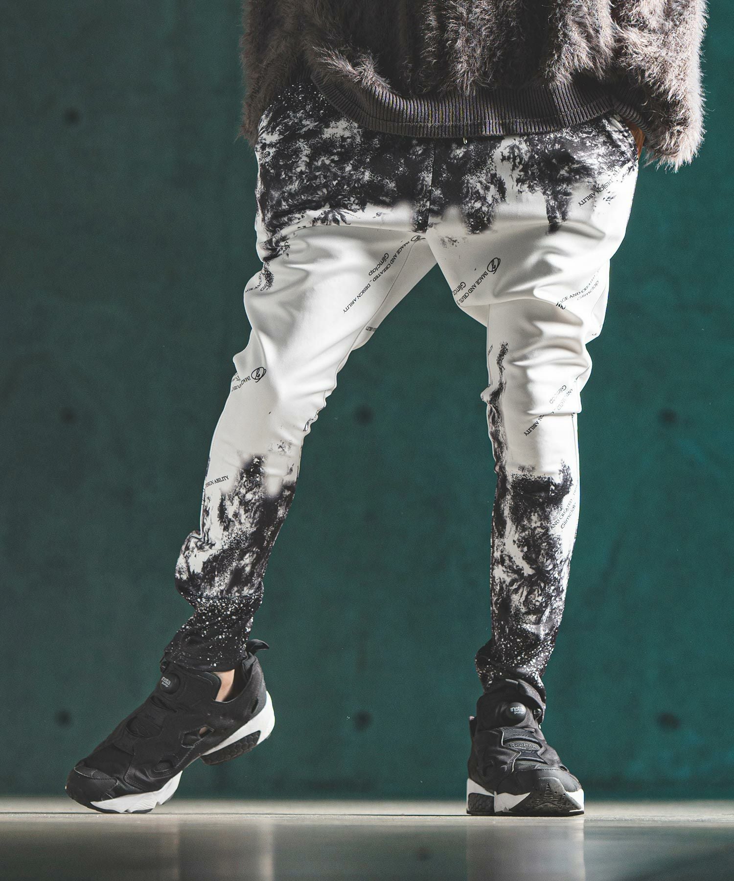 30%OFF【GLIMCLAP(グリムクラップ)】 Tight fit track pants -graphic
