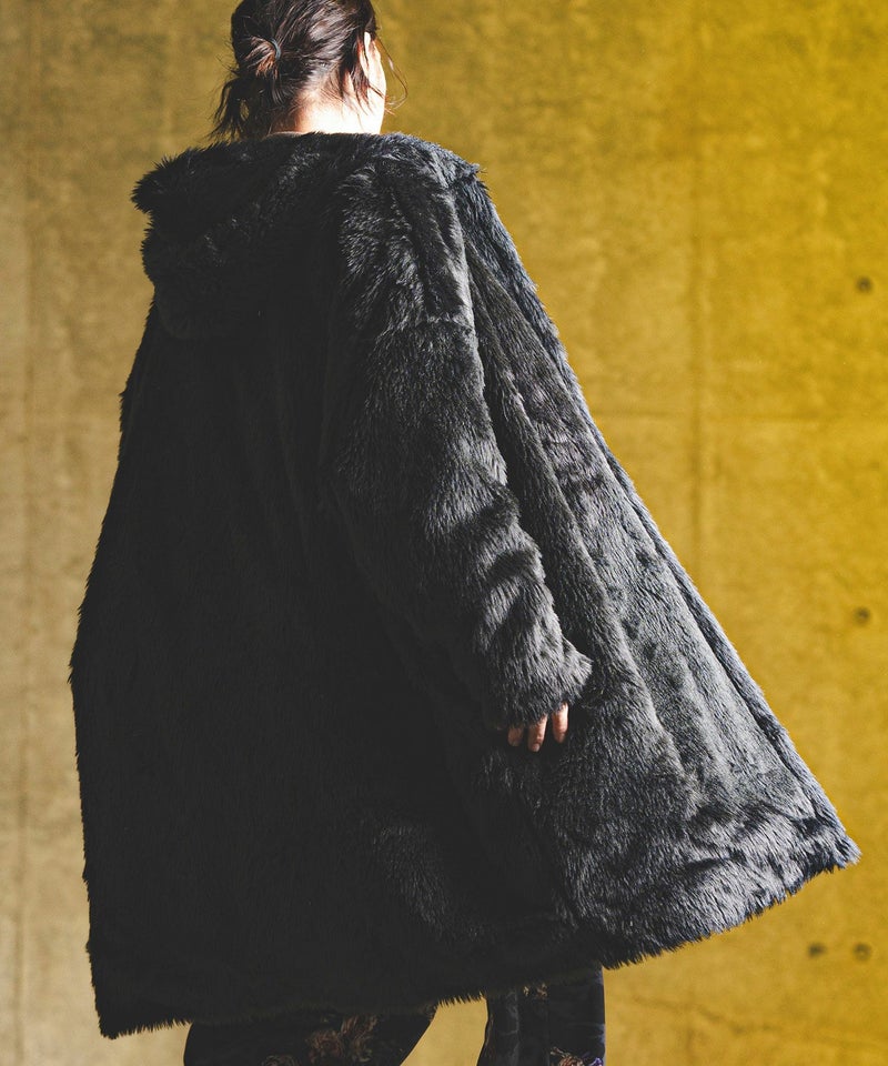 50%OFF【GLIMCLAP(グリムクラップ)】Faux fur buttonless hooded coat 