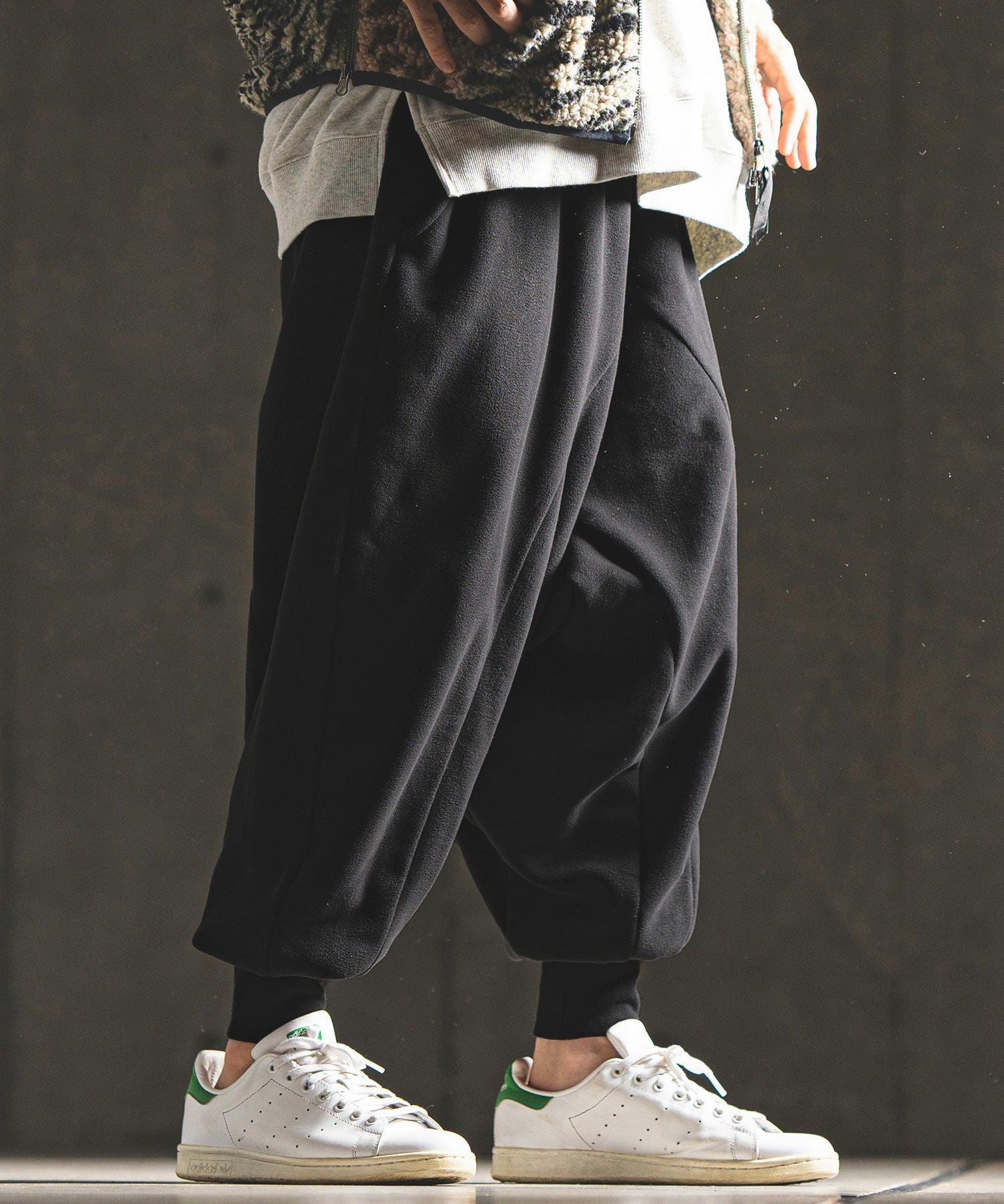 30%OFF【GLIMCLAP(グリムクラップ)】 Fleece fabric sarouel & jogger