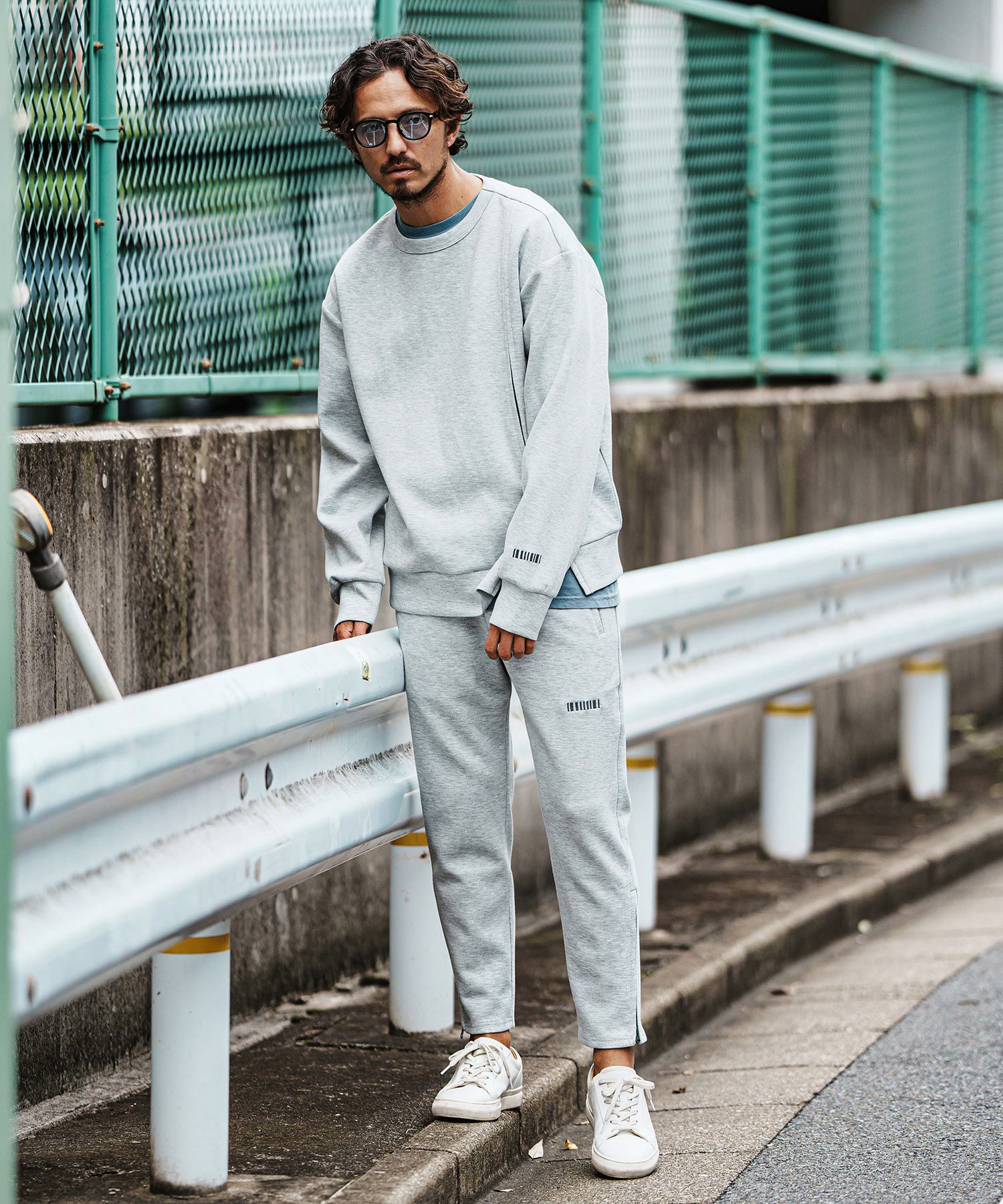30%OFF【felkod(フィルコッド)】Zip Accent Cardboard Knit Pants