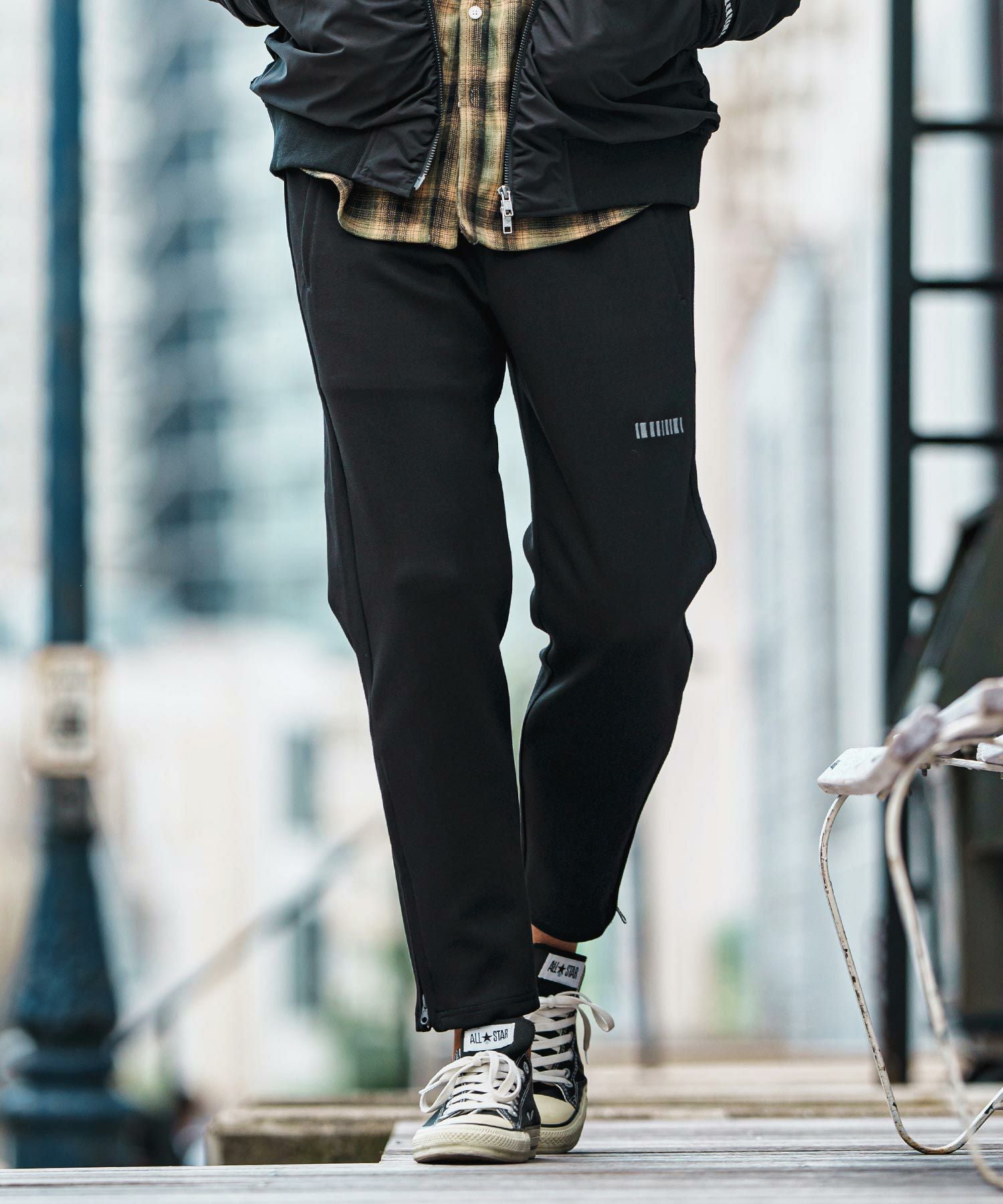 30%OFF【felkod(フィルコッド)】Zip Accent Cardboard Knit Pants