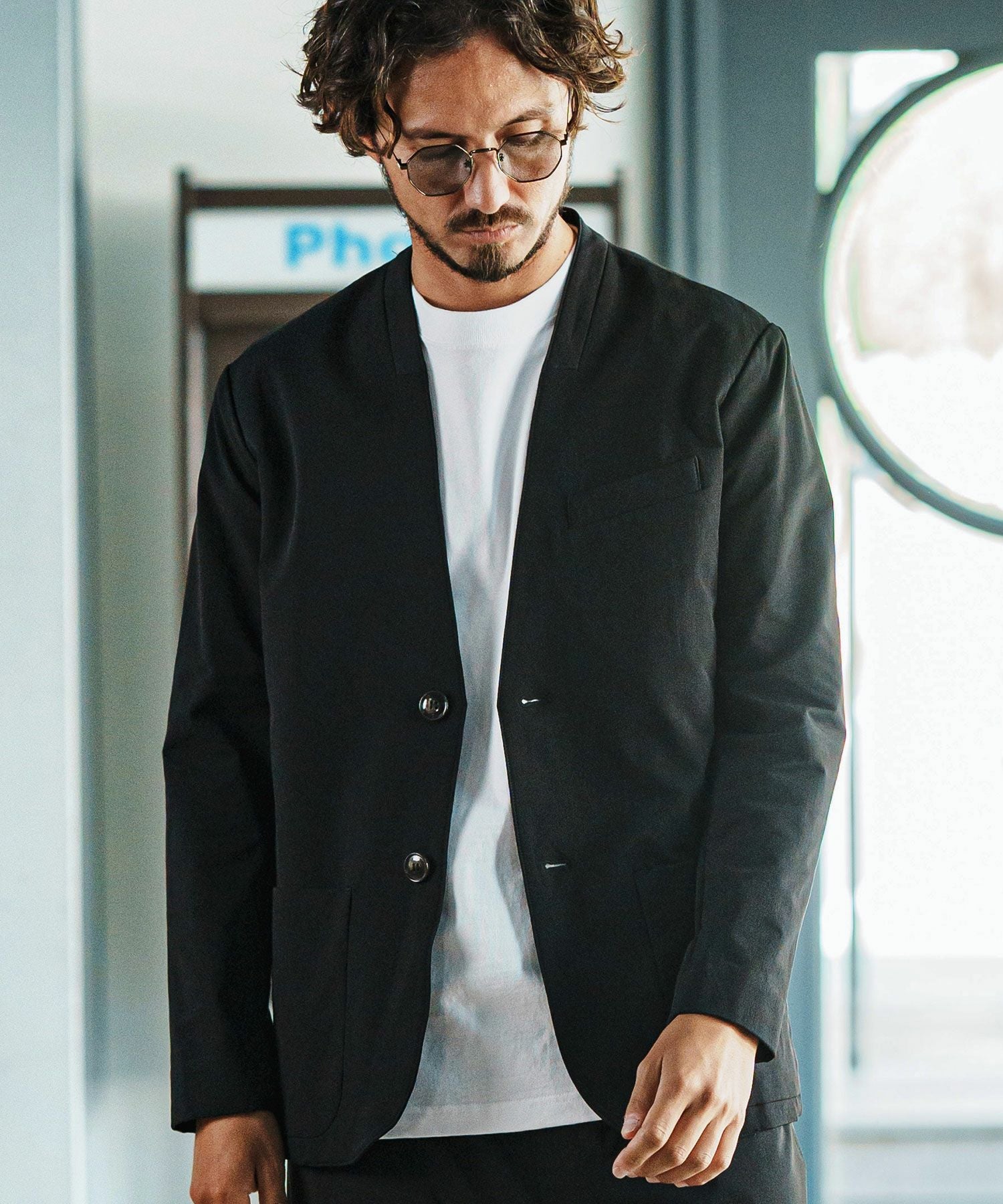 60%OFF【felkod(フィルコッド)】Stretch Shrink Nylon No collar