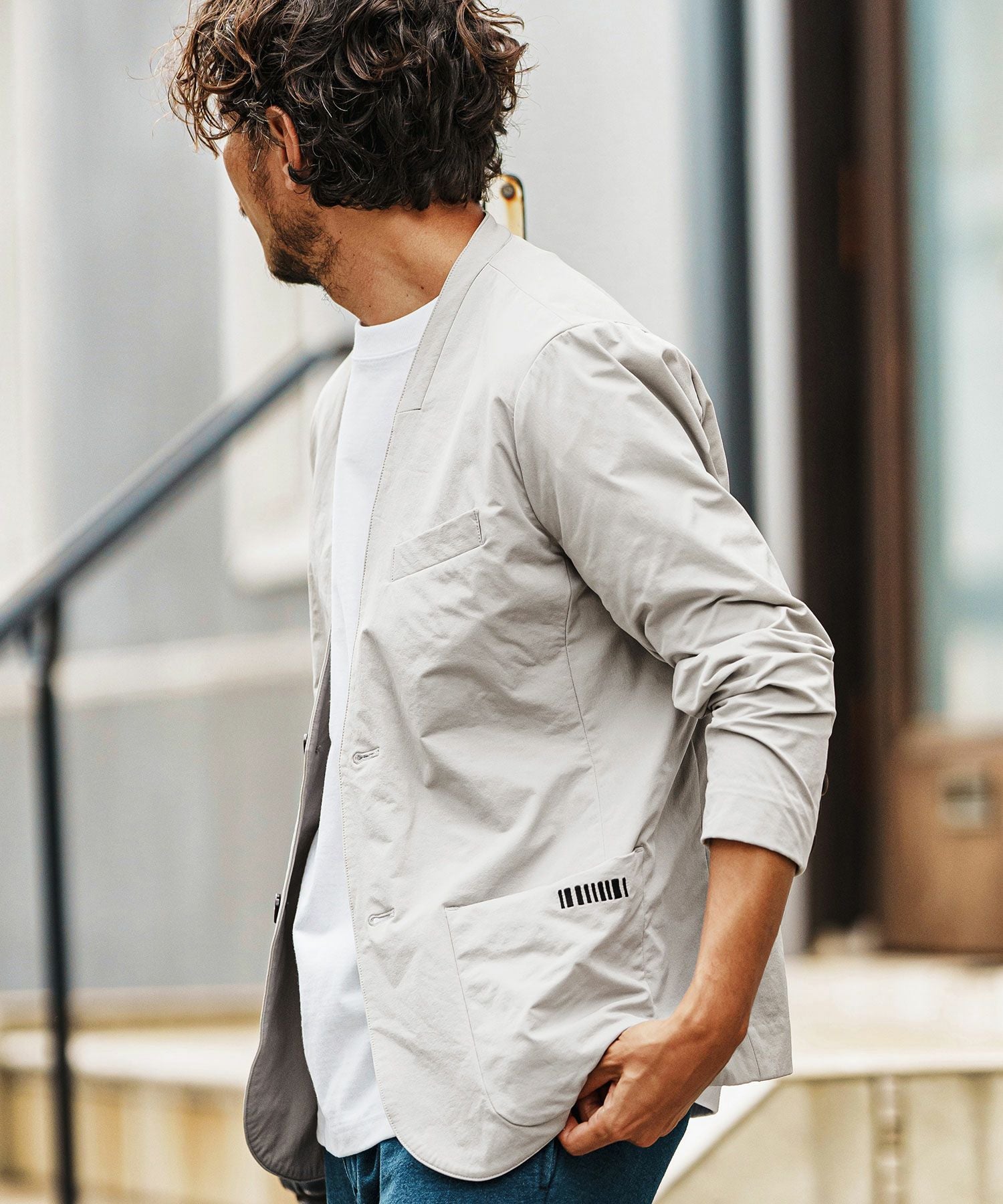 60%OFF【felkod(フィルコッド)】Stretch Shrink Nylon No collar