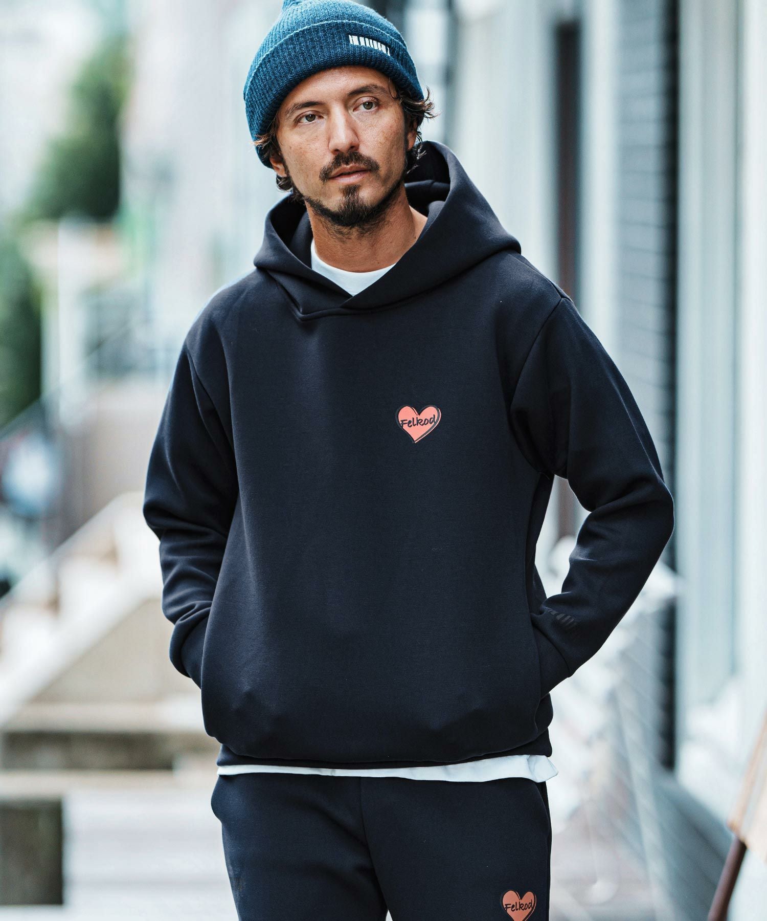 トップス felkod Heart Logo Cardboard Knit Parka 30%OFF【felkod(フィルコッド)】Heart Logo Cardboard Knit Parka