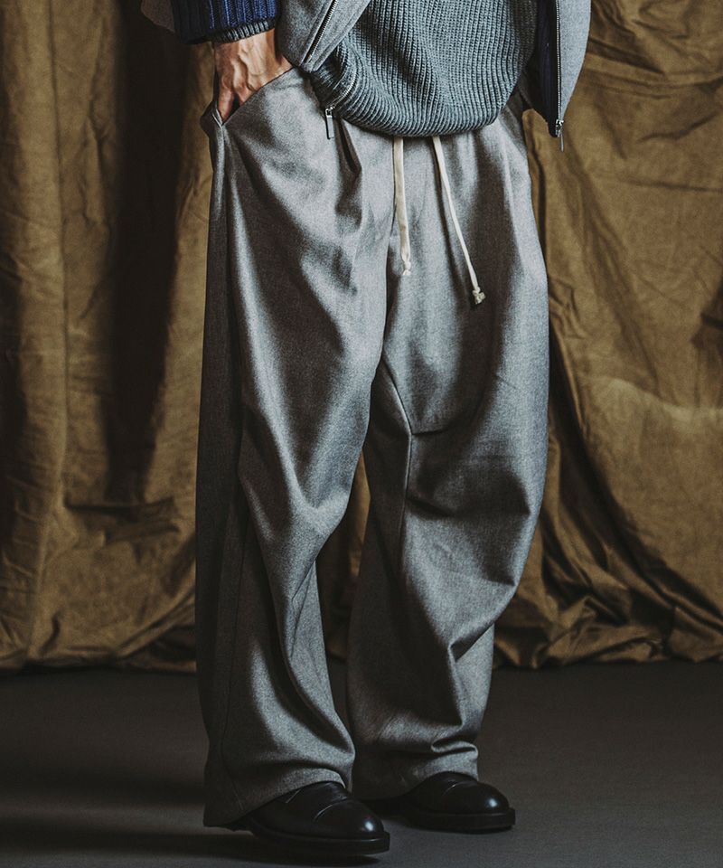 30%OFF【NO ID.(ノーアイディー)】 ｲｰｼﾞｰﾊﾞｷﾞｰﾊﾟﾗｼｭｰﾄﾄﾗｳｻﾞｰｽﾞ パンツ