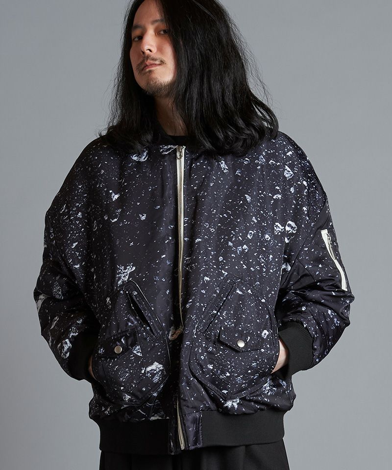 50%OFF【NO ID.(ノーアイディー)】ﾊﾟﾃﾞｯﾄﾞBIG-MA-BLZ ブルゾン(855030