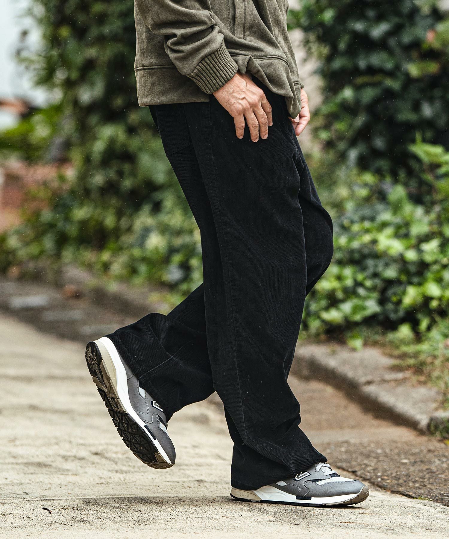 Boss コーデュロイパンツ ブラック W32-L34 カジュアル 着回し 30%OFF【CAMBIO(カンビオ)】Corduroy Wide Straight Pants