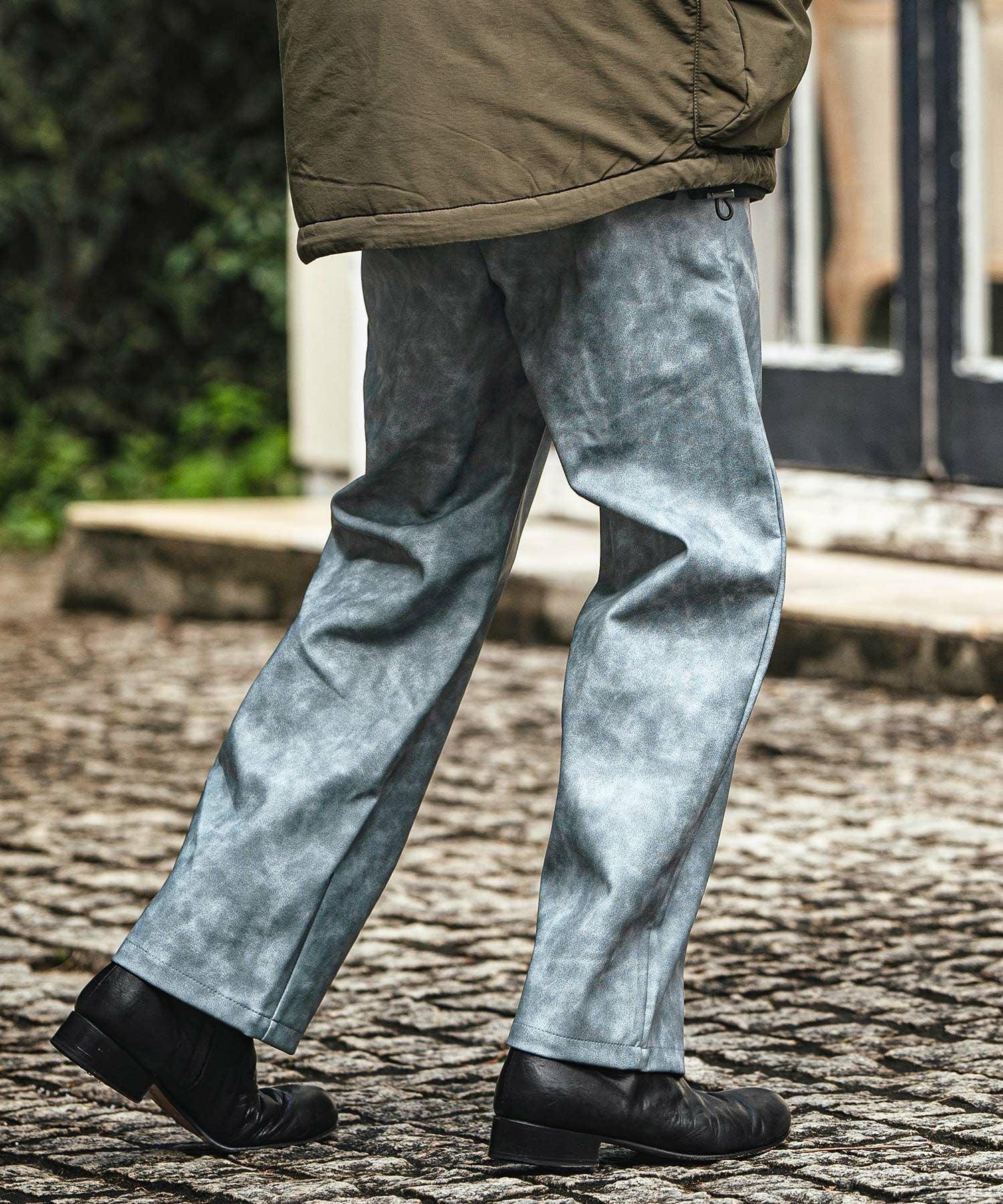50%OFF【CAMBIO(カンビオ)】加工フェイクレザーバルーンパンツ(24228CM