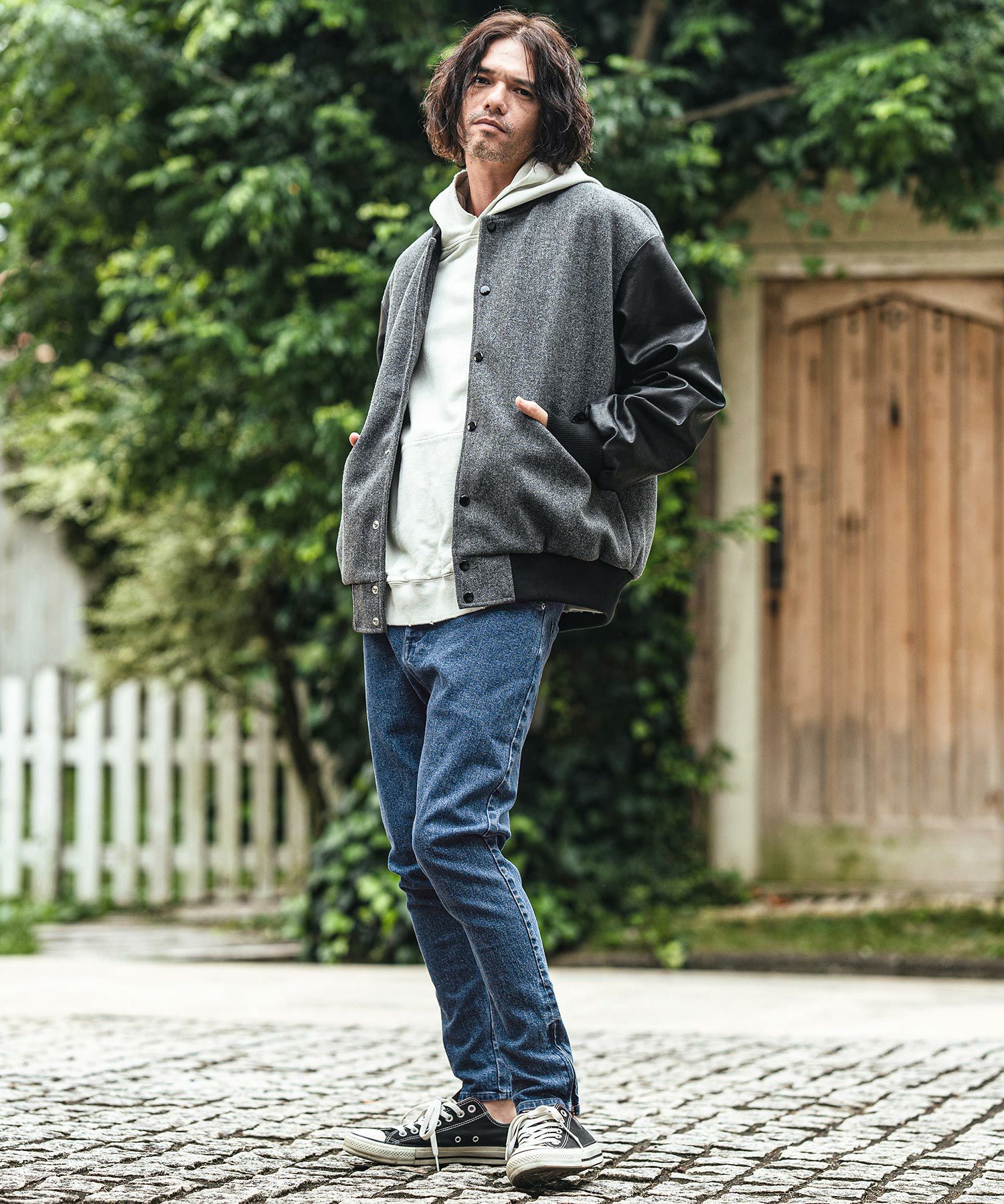 ★推薦必見【アルベロベロ】ストレッチクロプトパンツ　裾モチーフビーズ加工　M CAMBIO(カンビオ)】ストレッチデニム裾ZIPテーパードパンツ(BP-BDA0008
