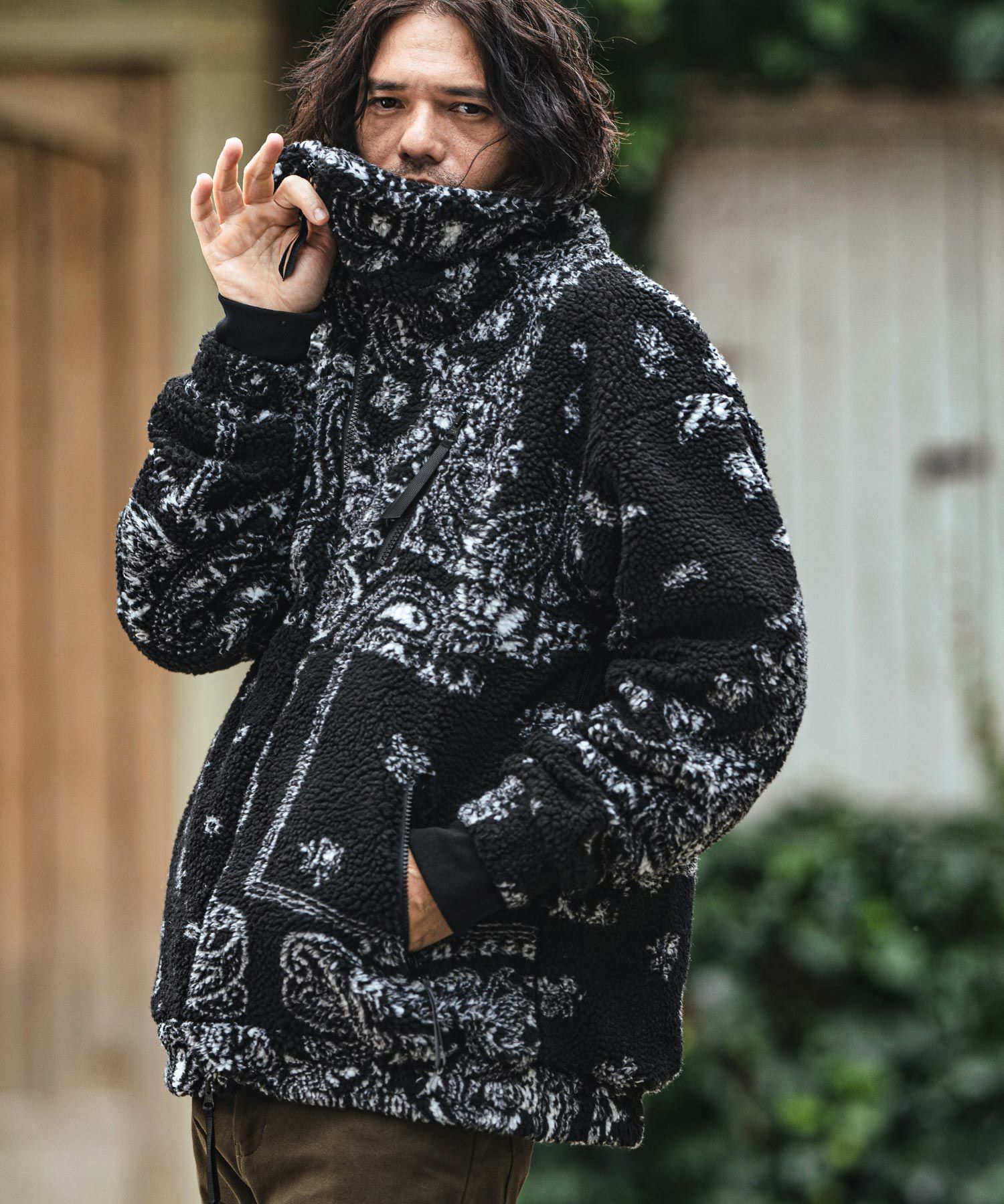 30%OFF【CAMBIO(カンビオ)】Bandana Pattern Boa Volume Neck Blouson