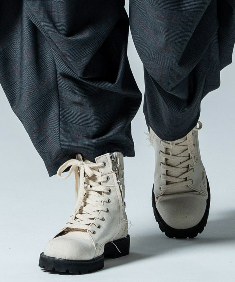 glamb グラム 靴 ホワイト glamb（グラム） スニーカー Crack Leather Sneakers / クラックレザー