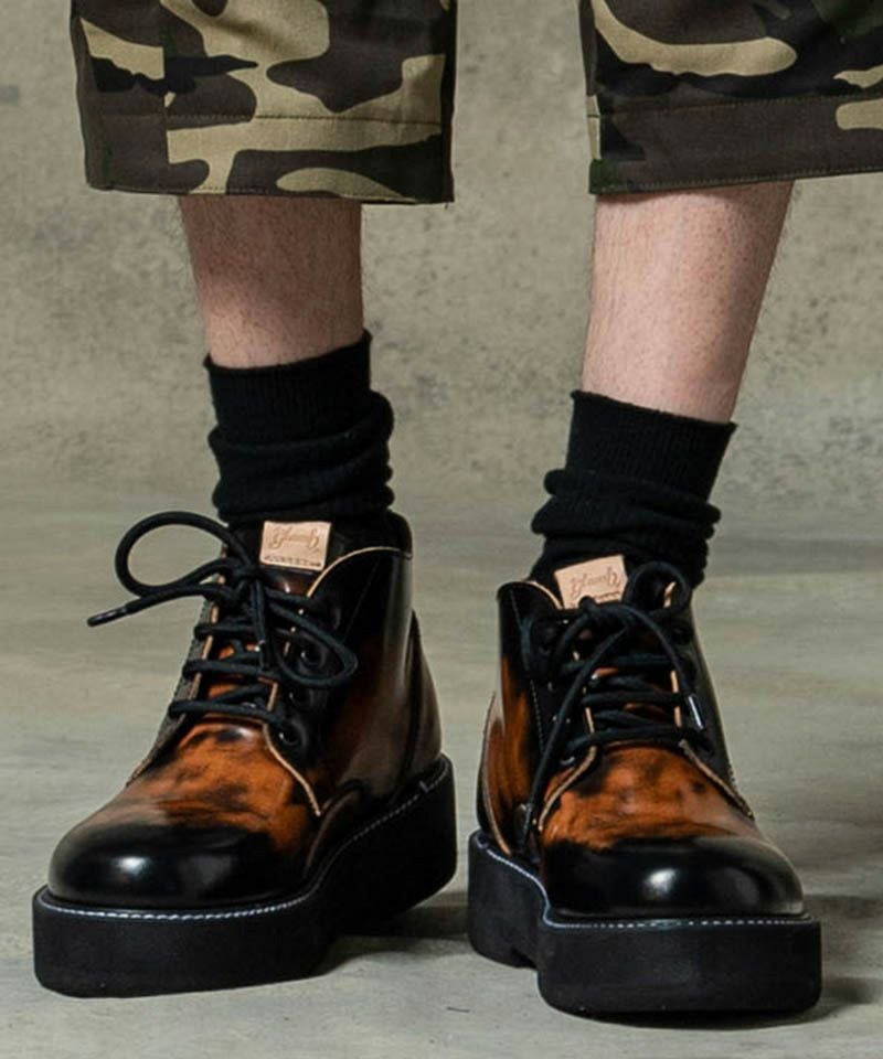 glamb(グラム)】Four Holes Chukka Boots フォーホールチャッカブーツ