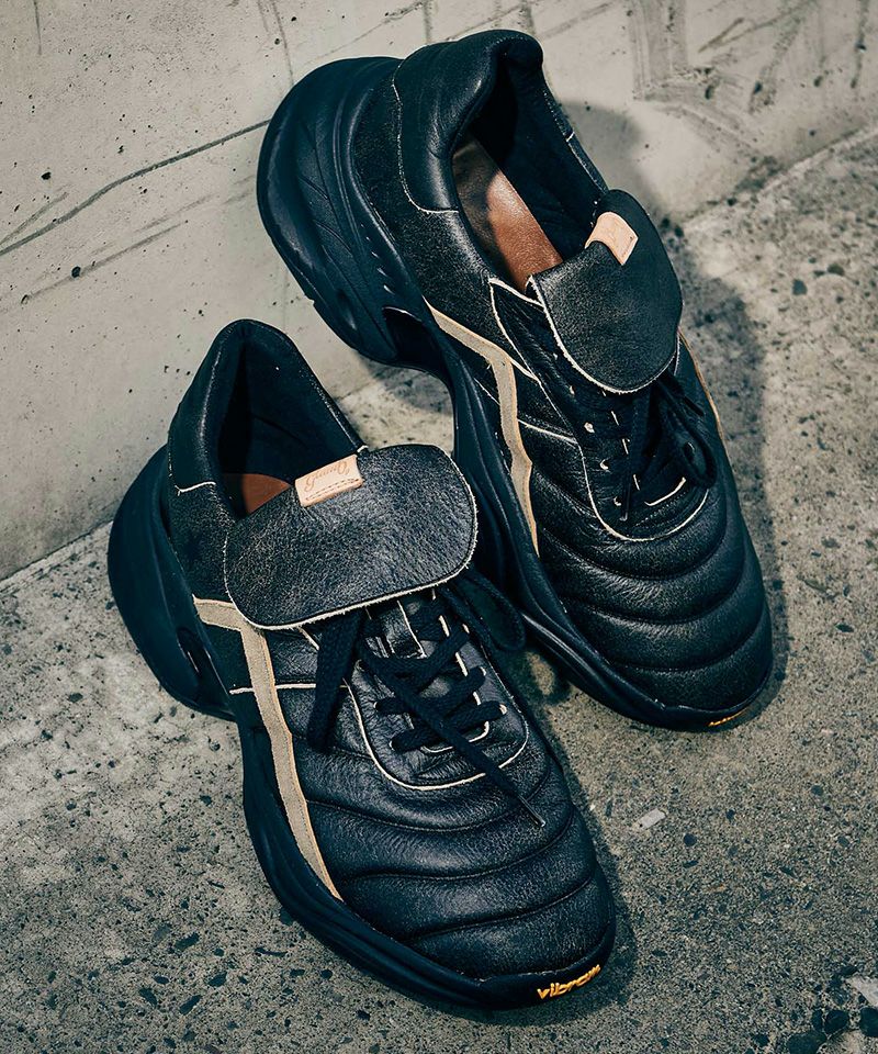 glamb グラム 靴 ホワイト glamb（グラム） スニーカー Crack Leather Sneakers / クラックレザー