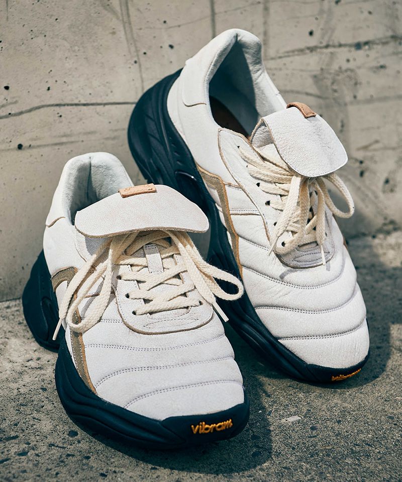 glamb(グラム)】Crack Leather Sneakers クラックレザースニーカー glamb(グラム)】Crack Leather Sneakers クラックレザースニーカー