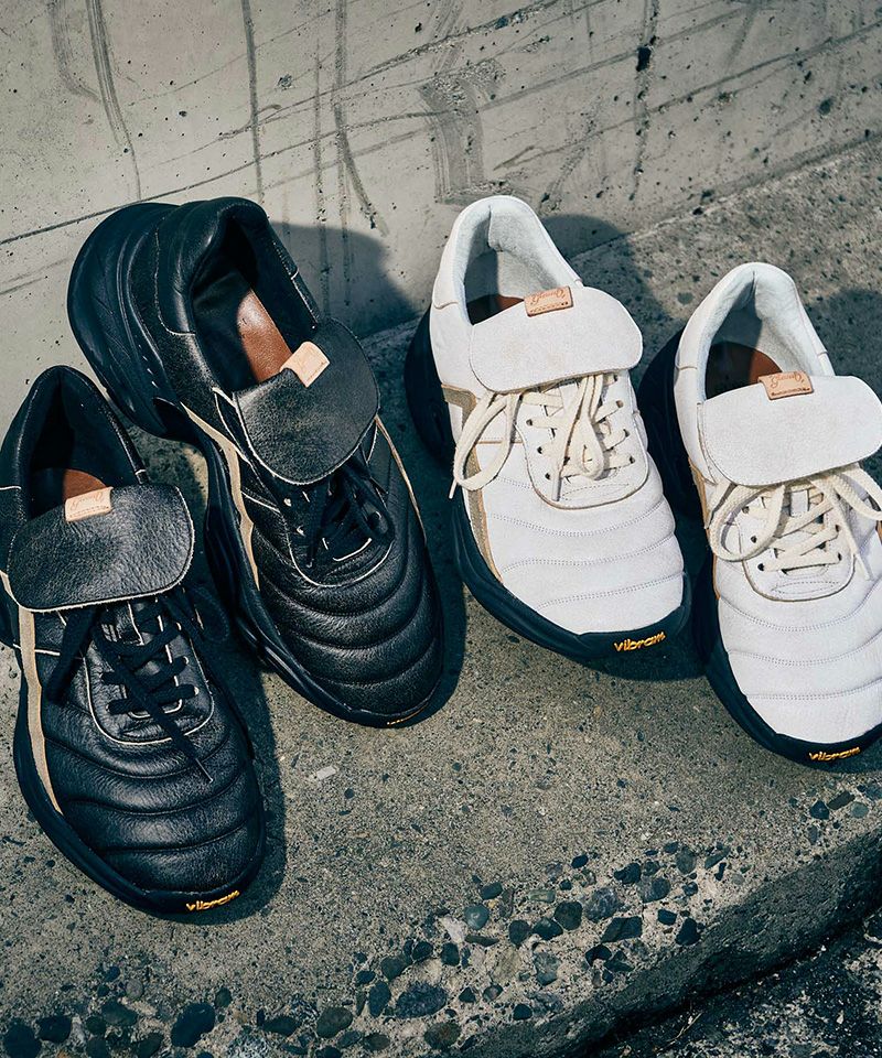 glamb(グラム)】Crack Leather Sneakers クラックレザースニーカー