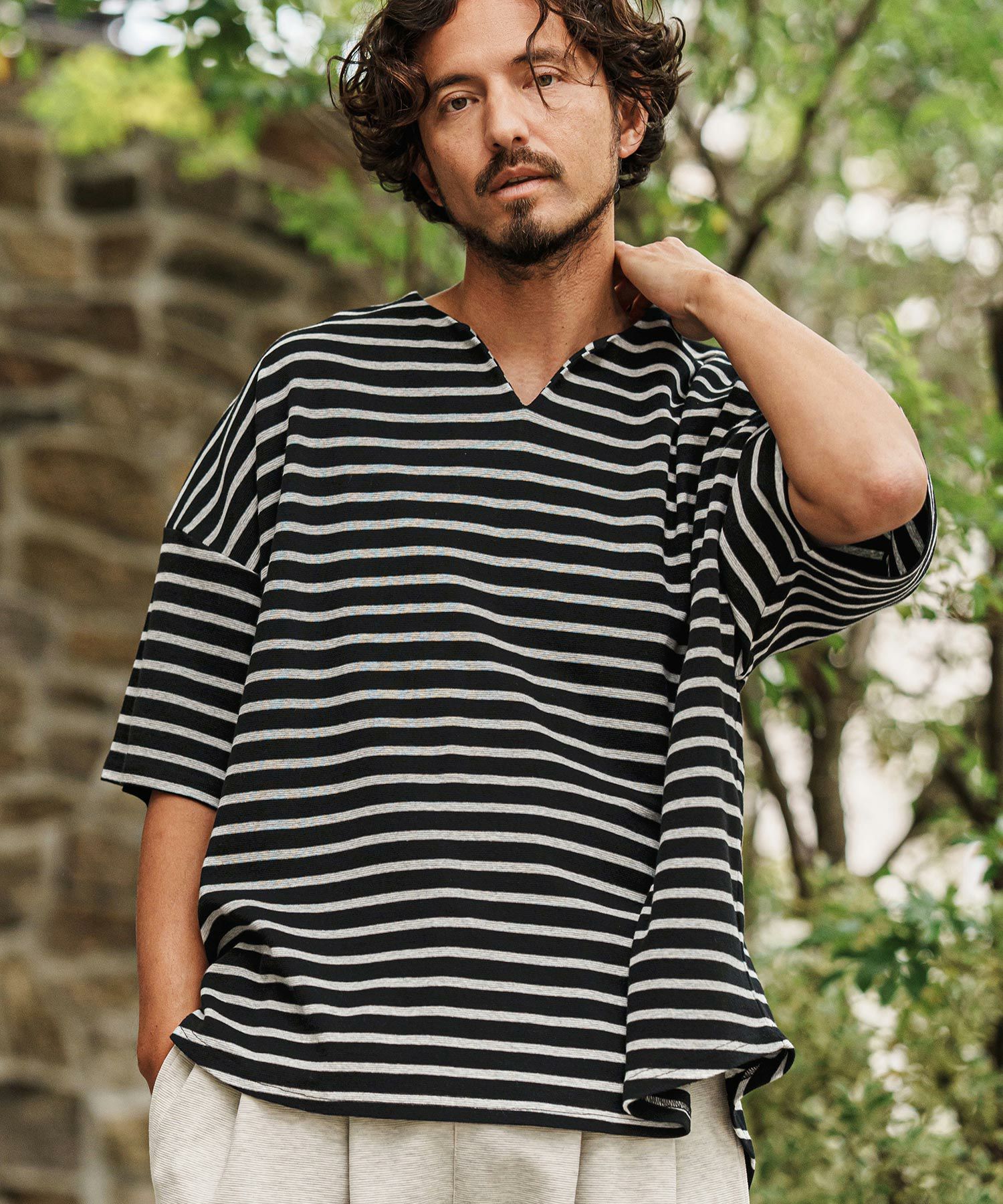 30%OFF【CAMBIO(カンビオ)】Stretch Seersucker Key Neck Short Sleeve