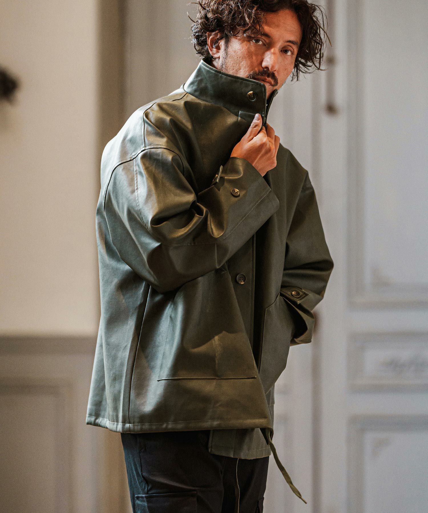 50%OFF【CAMBIO(カンビオ)】Synthetic Leather Military Stand Collar