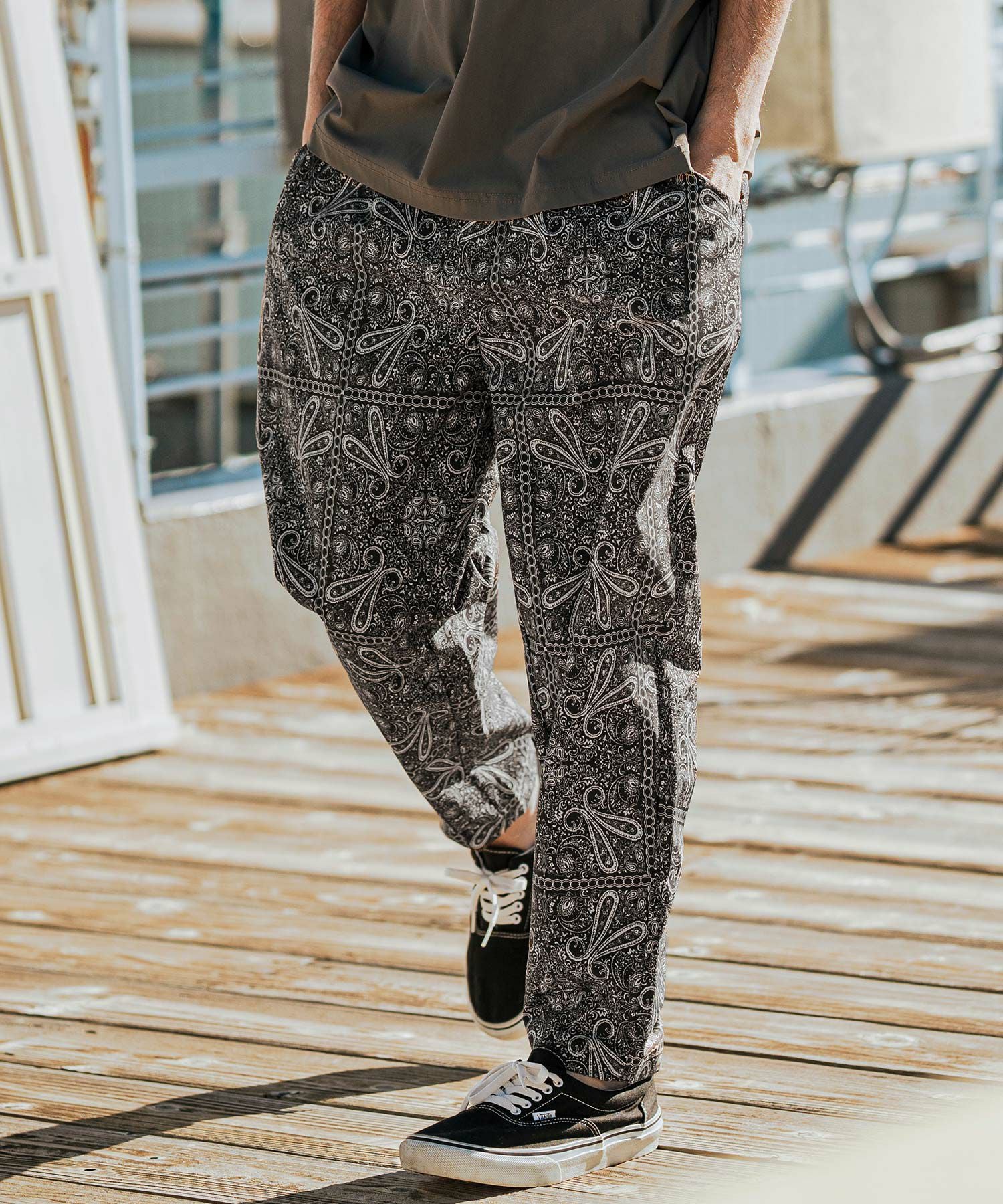 CAMBIO(カンビオ)】ペイズリー総柄テーパードパンツ(CMB-R0144