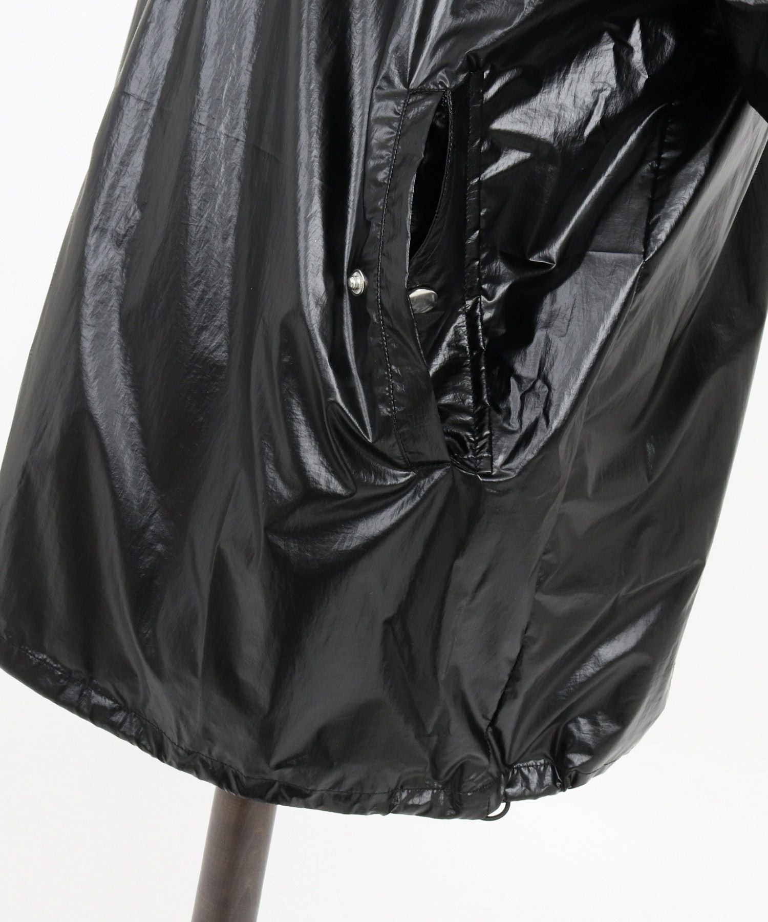 30%OFF【CAMBIO(カンビオ)】Metallic Coating Hooded Blouson ブルゾン