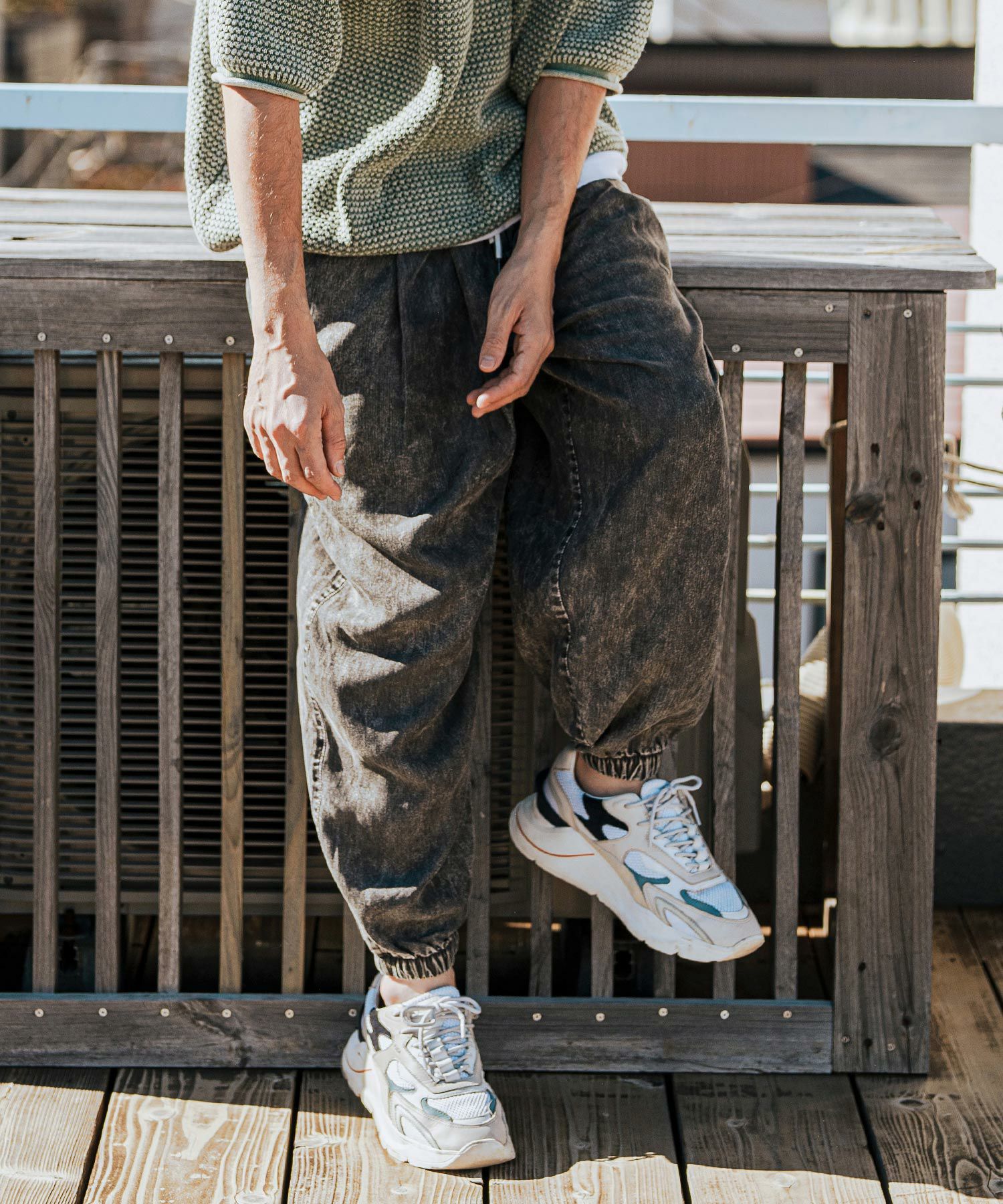 30%OFF【CAMBIO(カンビオ)】Chemical Wash Silky Denim Balloon Pants