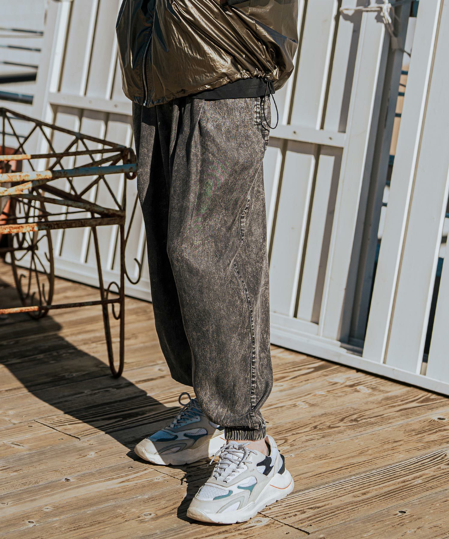30%OFF【CAMBIO(カンビオ)】Chemical Wash Silky Denim Balloon Pants