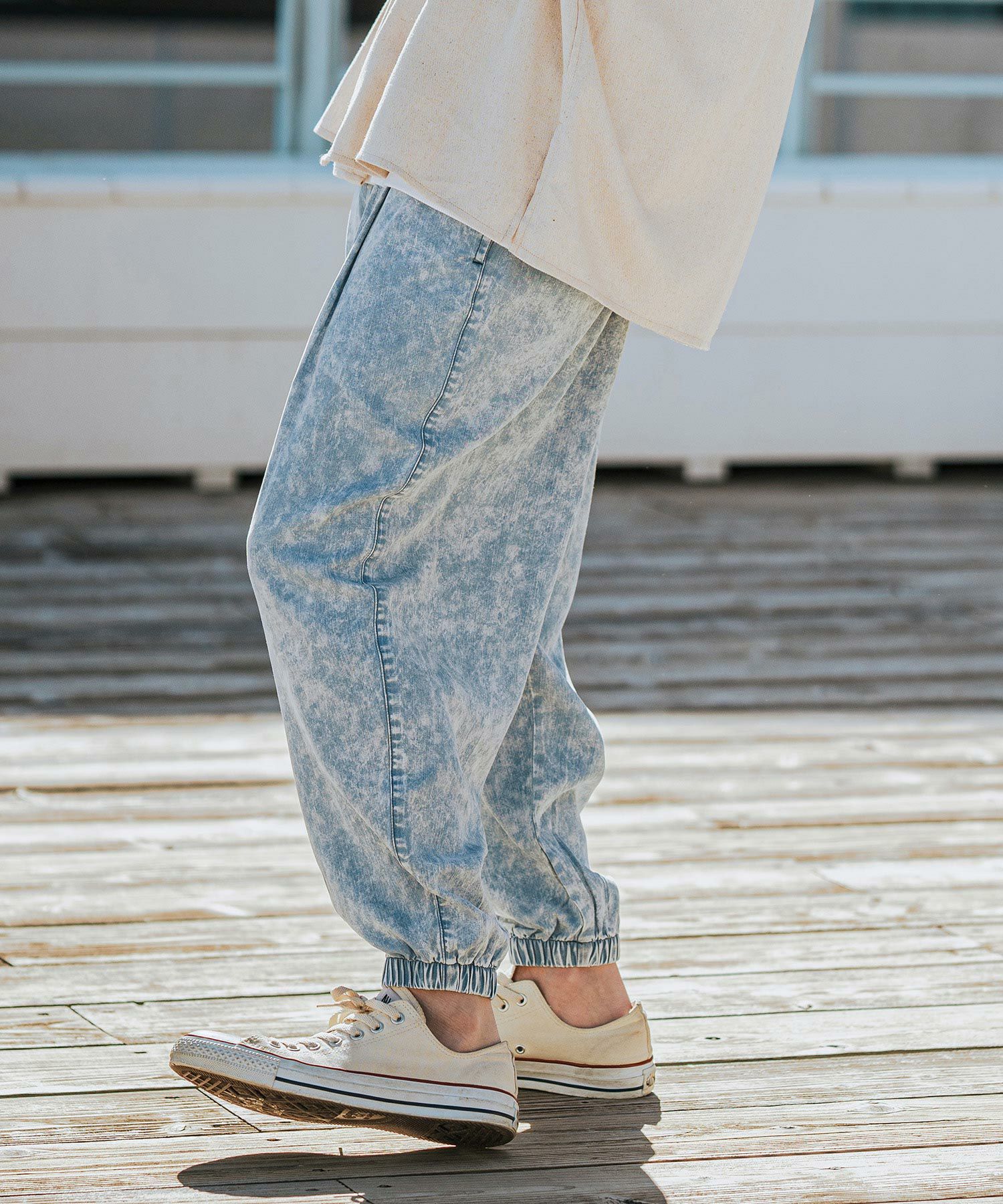 30%OFF【CAMBIO(カンビオ)】Chemical Wash Silky Denim Balloon Pants