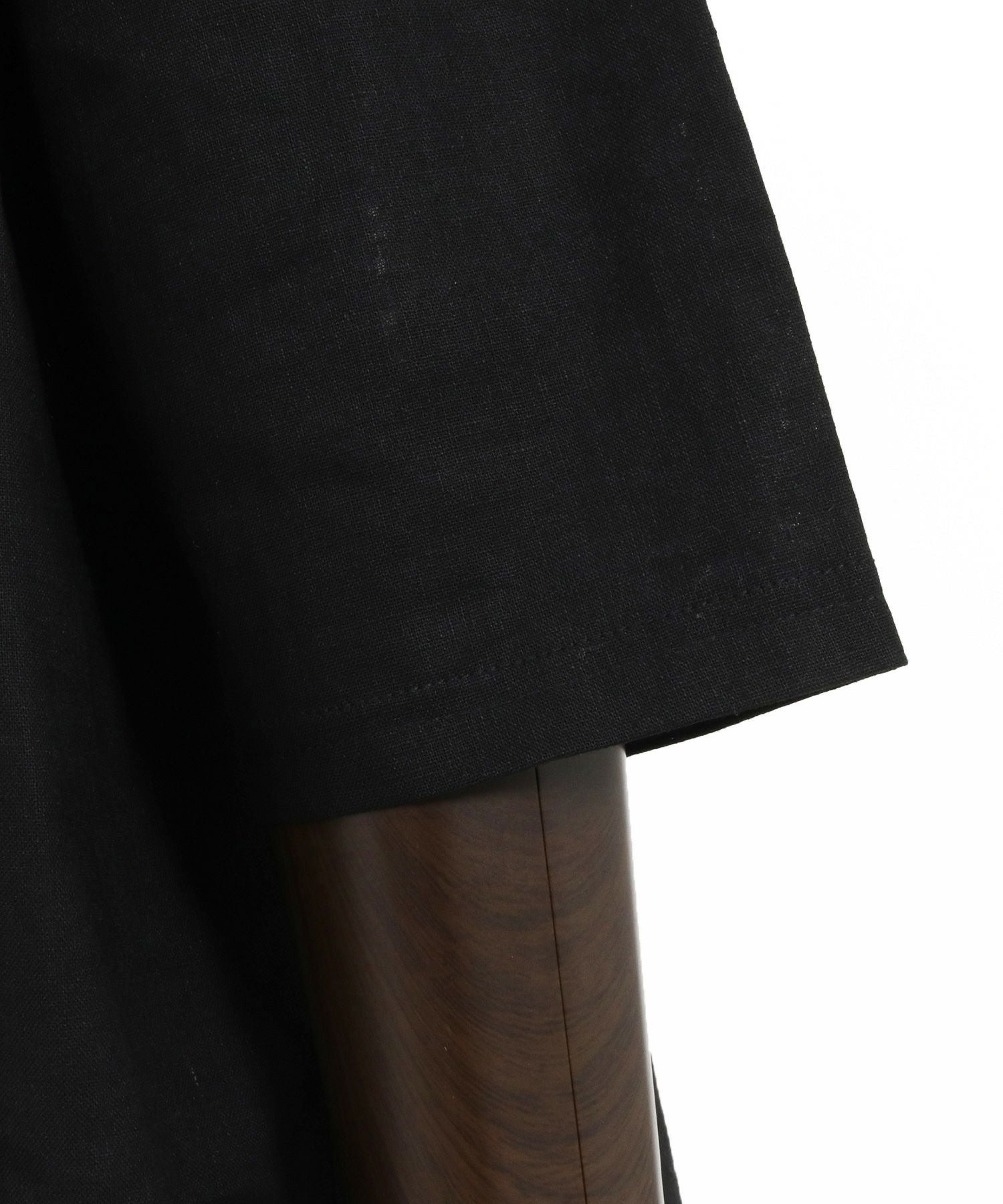 Jih Nunc(ジーヌンク)】コットンリネンキーネック7分袖プルオーバー